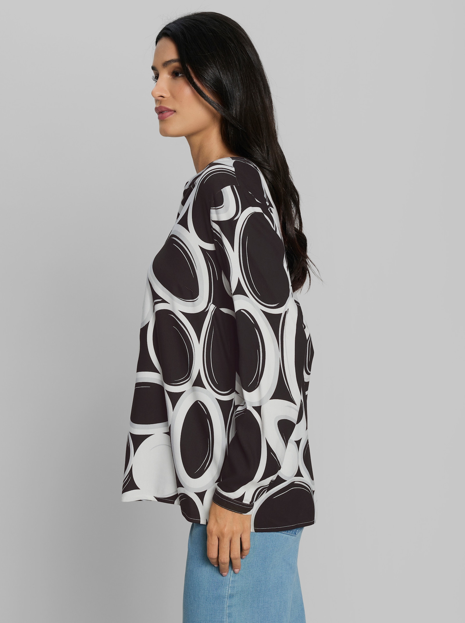 heine Druckbluse mit Grafik-Dessin - schwarz-weiß-bedruckt