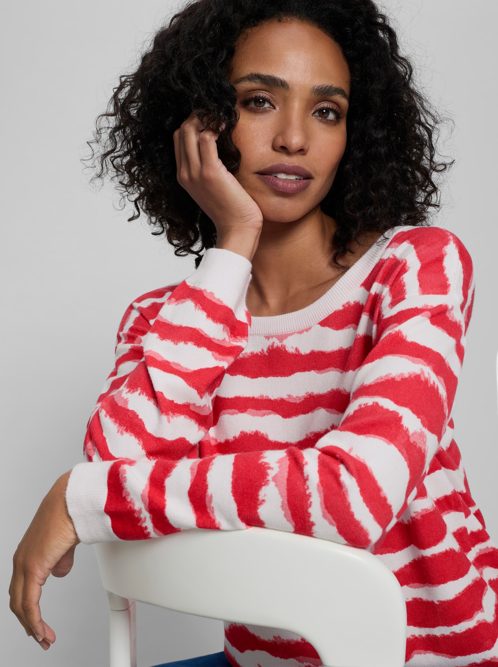 heine Feinstrickpullover mit Streifen-Print - ecru-hummer-bedruckt