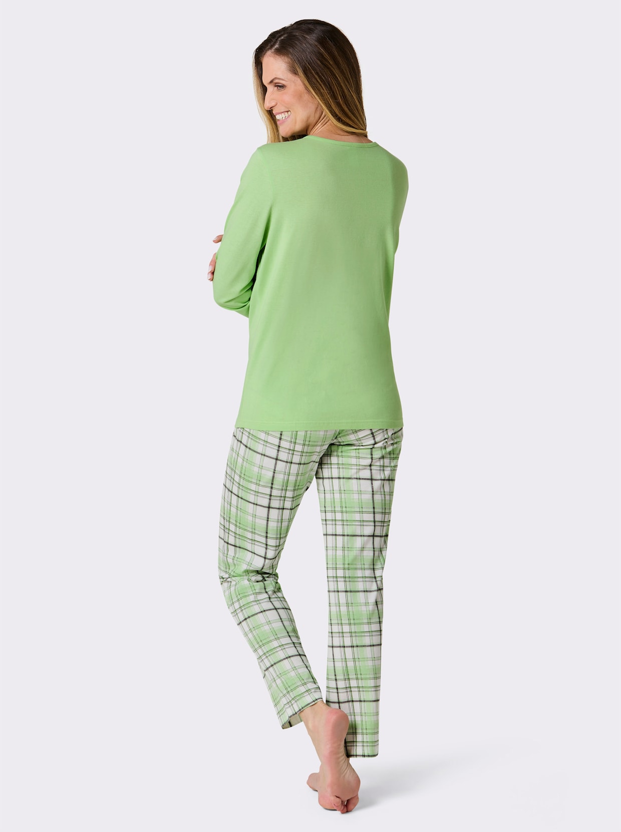 wäschepur Schlafanzüge mit karierten Hosen - apricot-bedruckt + reseda-bedruckt