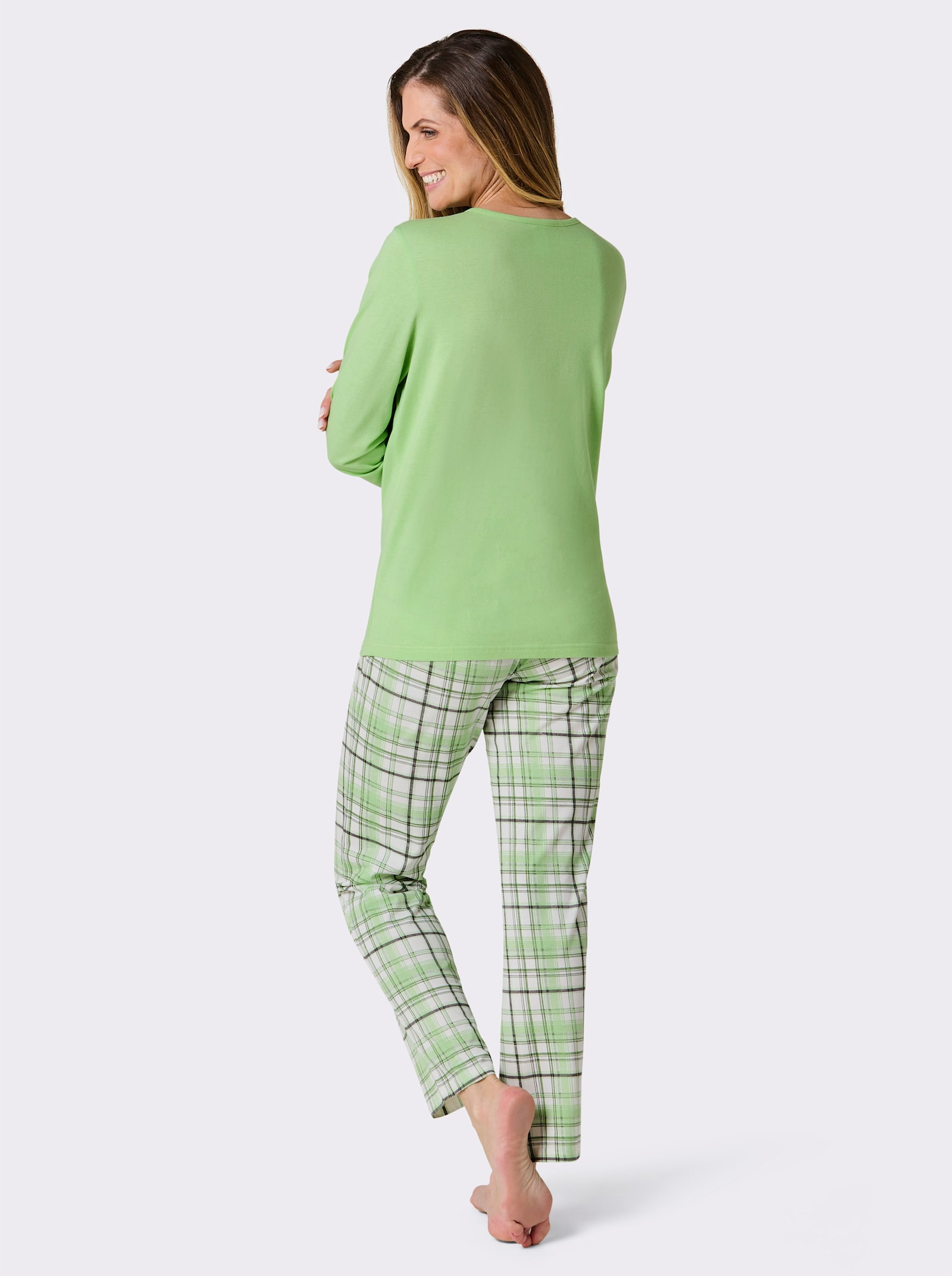 wäschepur Schlafanzüge mit karierten Hosen - apricot-bedruckt + reseda-bedruckt