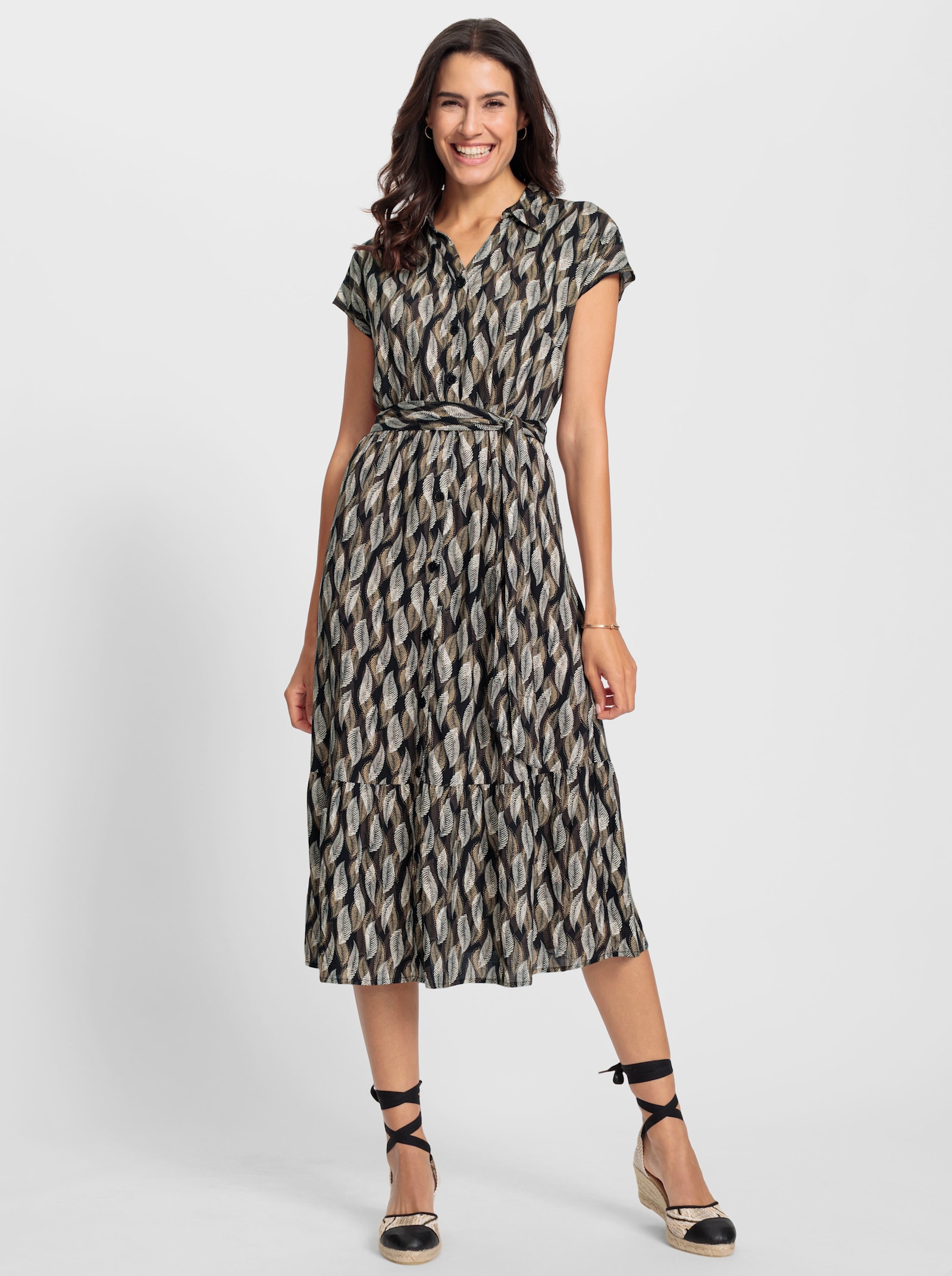 Sommerkleid mit Bindegürtel - schwarz-sand-bedruckt