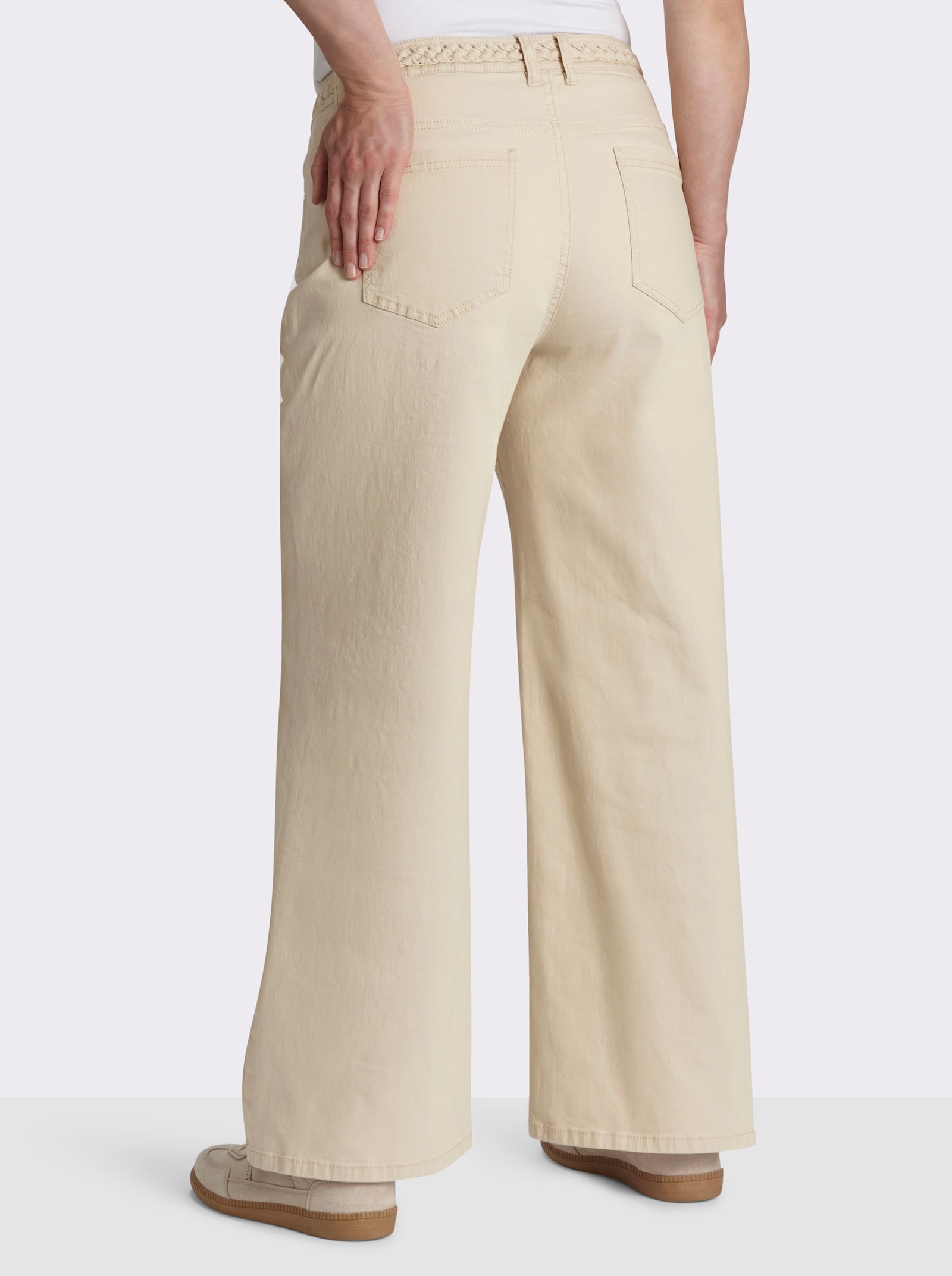 sheego Bootcuthose mit Flechtdetail am Bund - sand