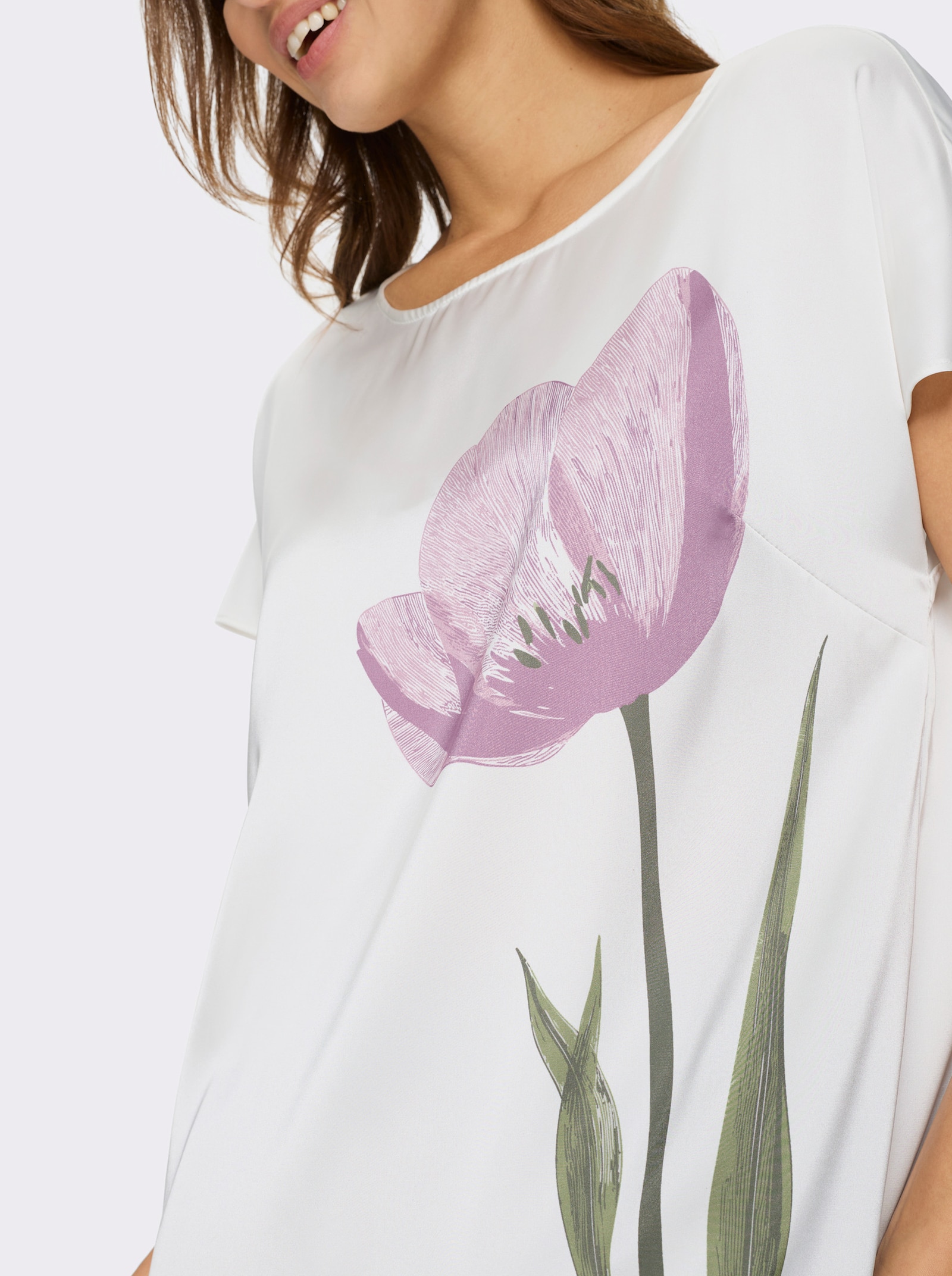 Satinbluse mit überschnittenen Schultern - ecru-bedruckt