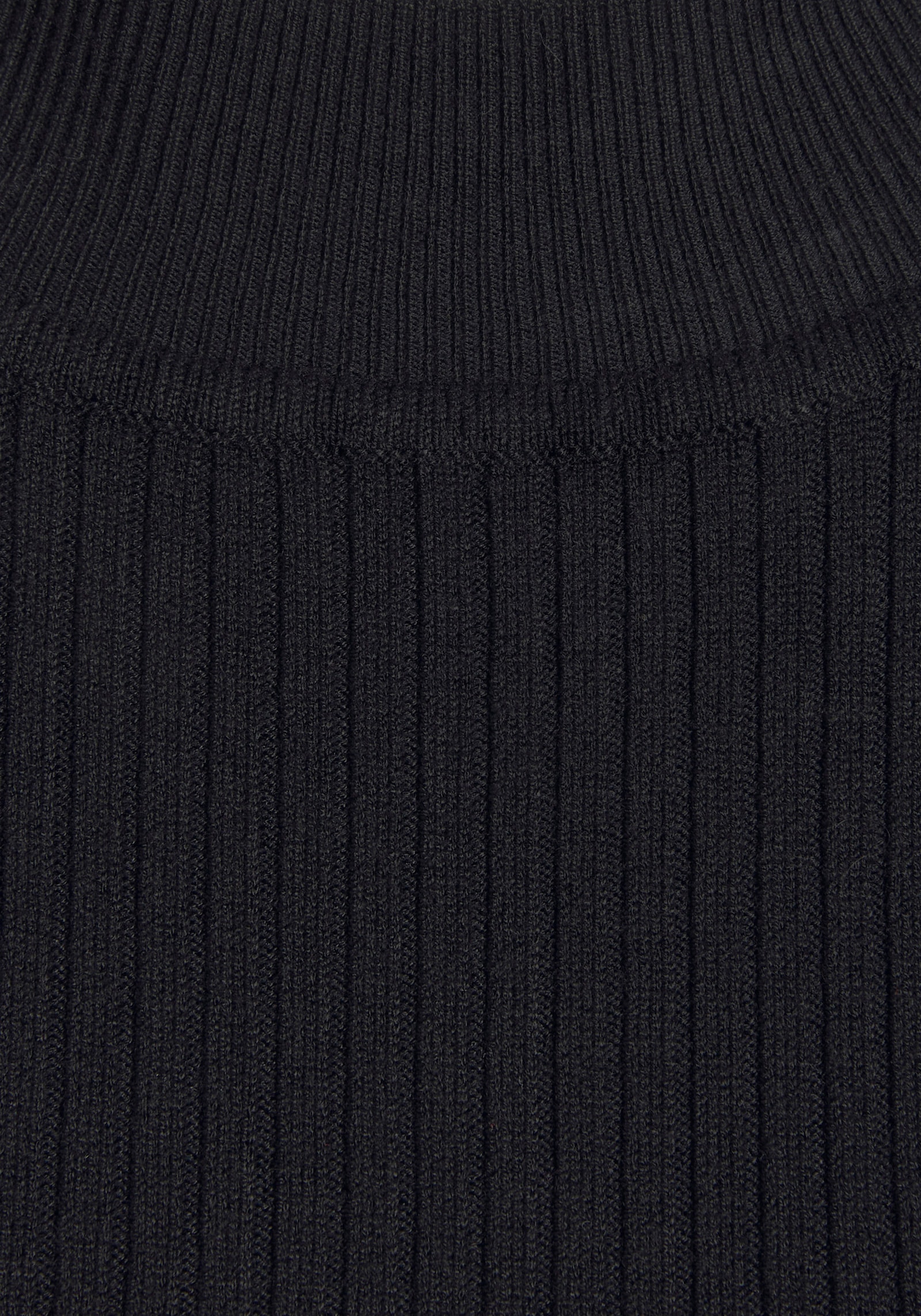 LASCANA Kurzarmpullover - schwarz