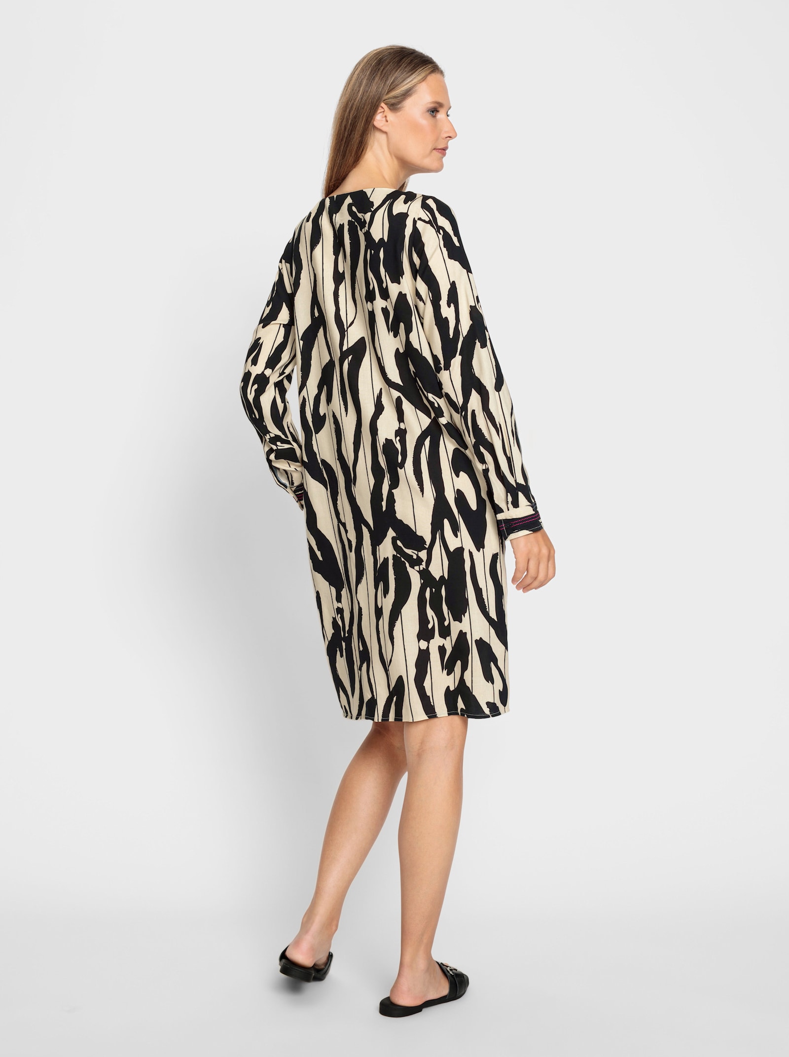 heine Druckkleid mit U-Boot-Ausschnitt - schwarz-sand-bedruckt