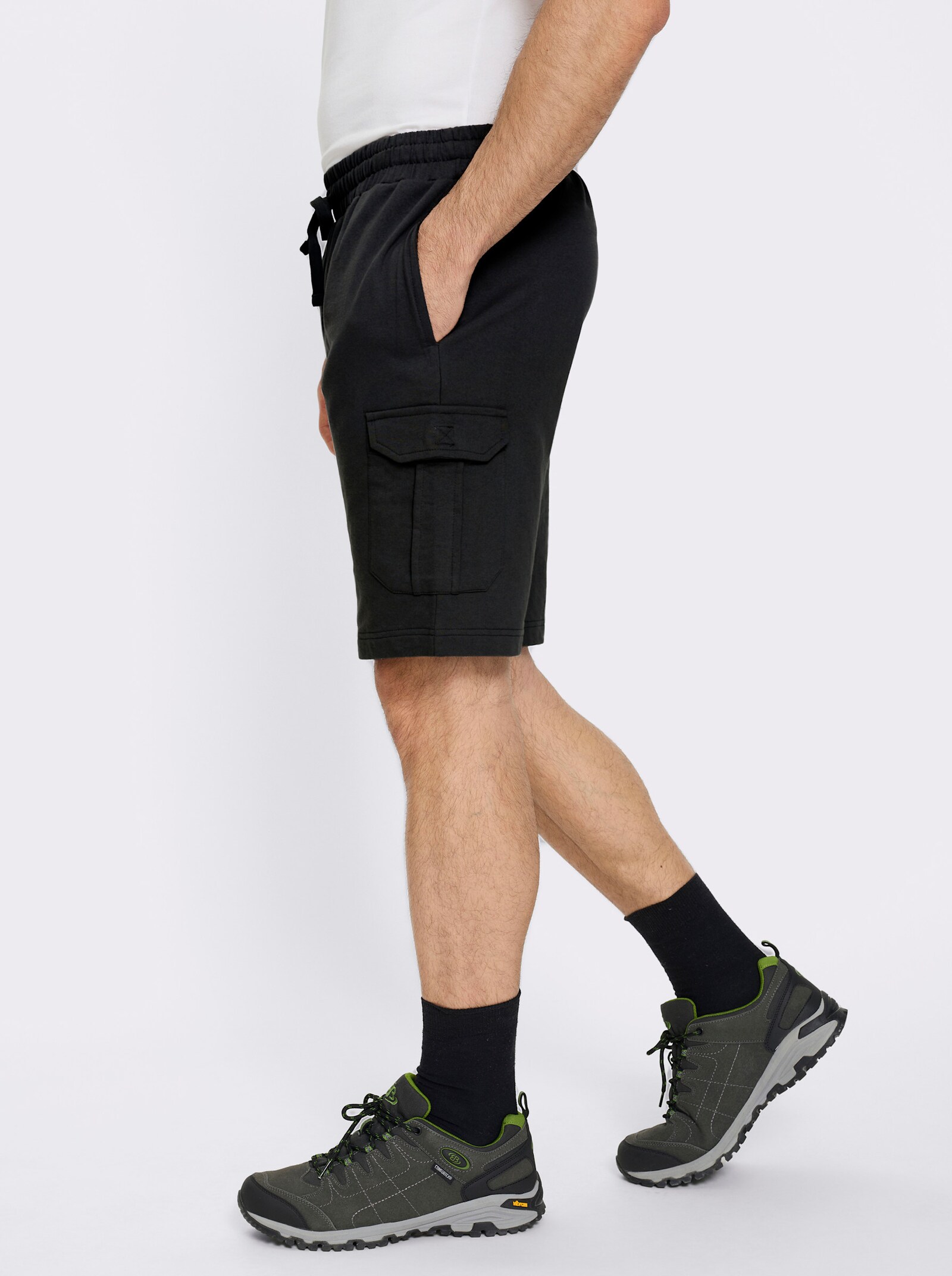 Catamaran Sports Cargobermudas mit Rundum-Dehnbund - schwarz