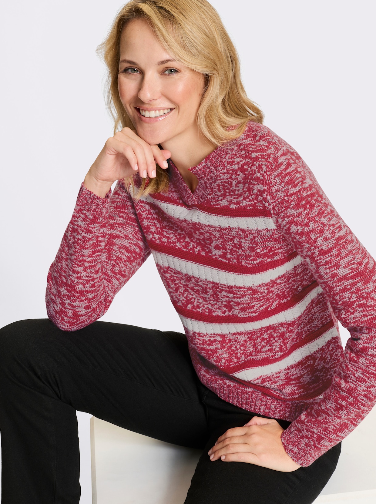 Langarm-Pullover - rot-weiß-gemustert