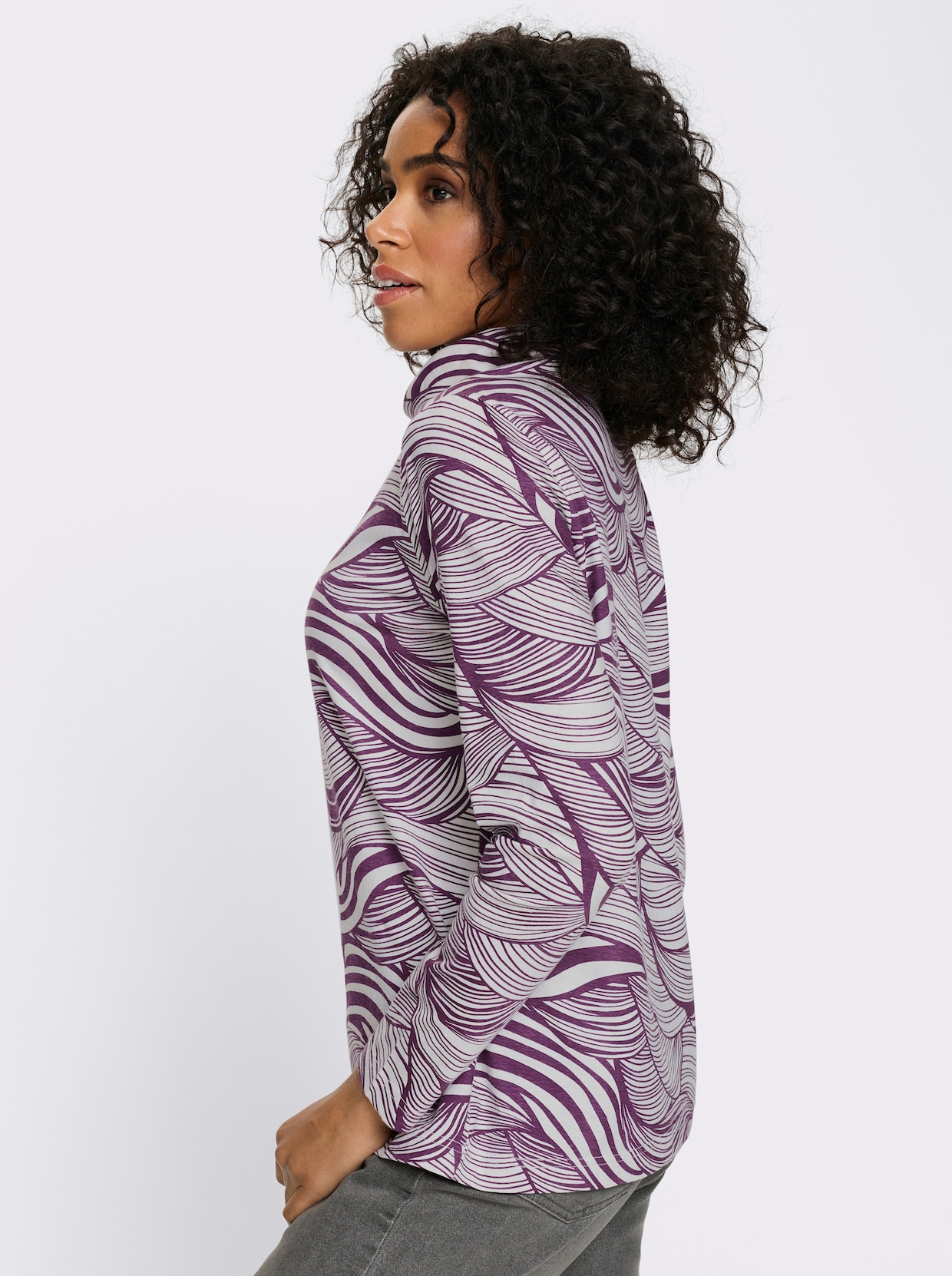 Rollkragenshirt aus reiner Baumwolle - traube-ecru-bedruckt