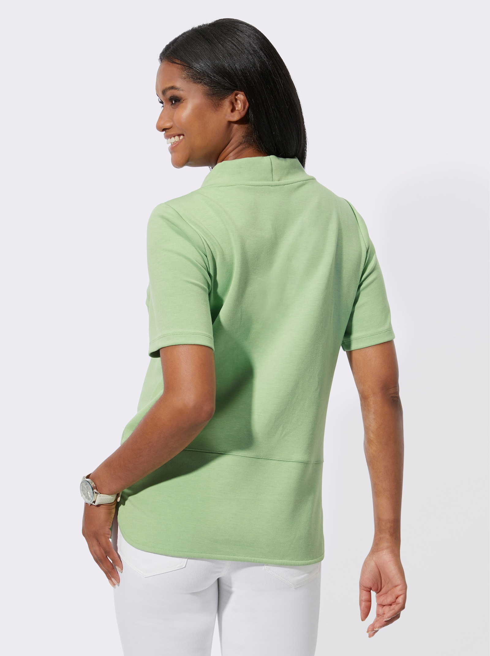 Kurzarmshirt mit Stehkragen - reseda