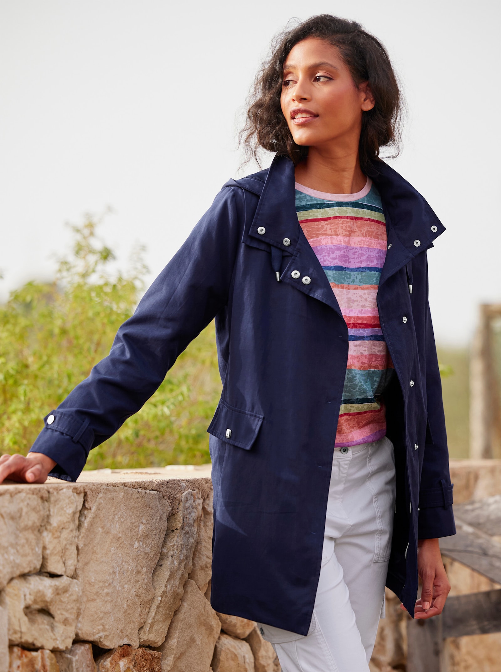 heine Jacke mit abnehmbarer Kapuze - marine