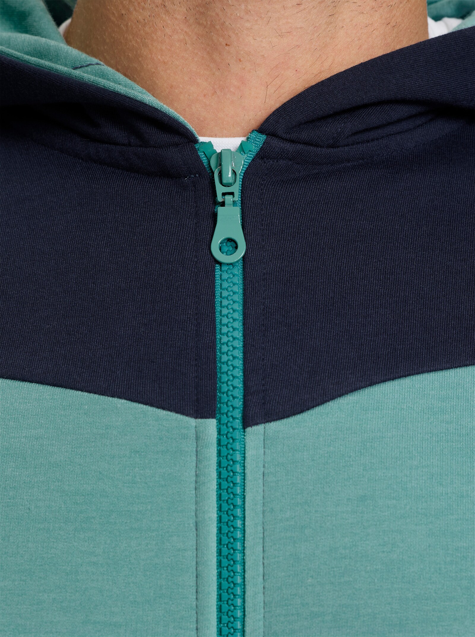 Catamaran Sports Sweatjacke mit Kapuze - marine-salbei
