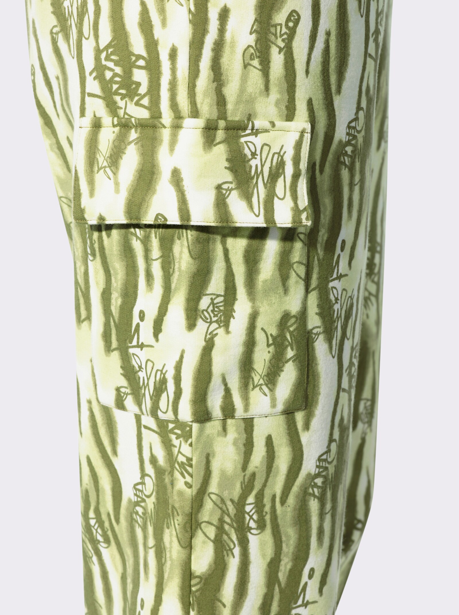 Sweathose im Druck-Dessin - oliv-schilf-gemustert