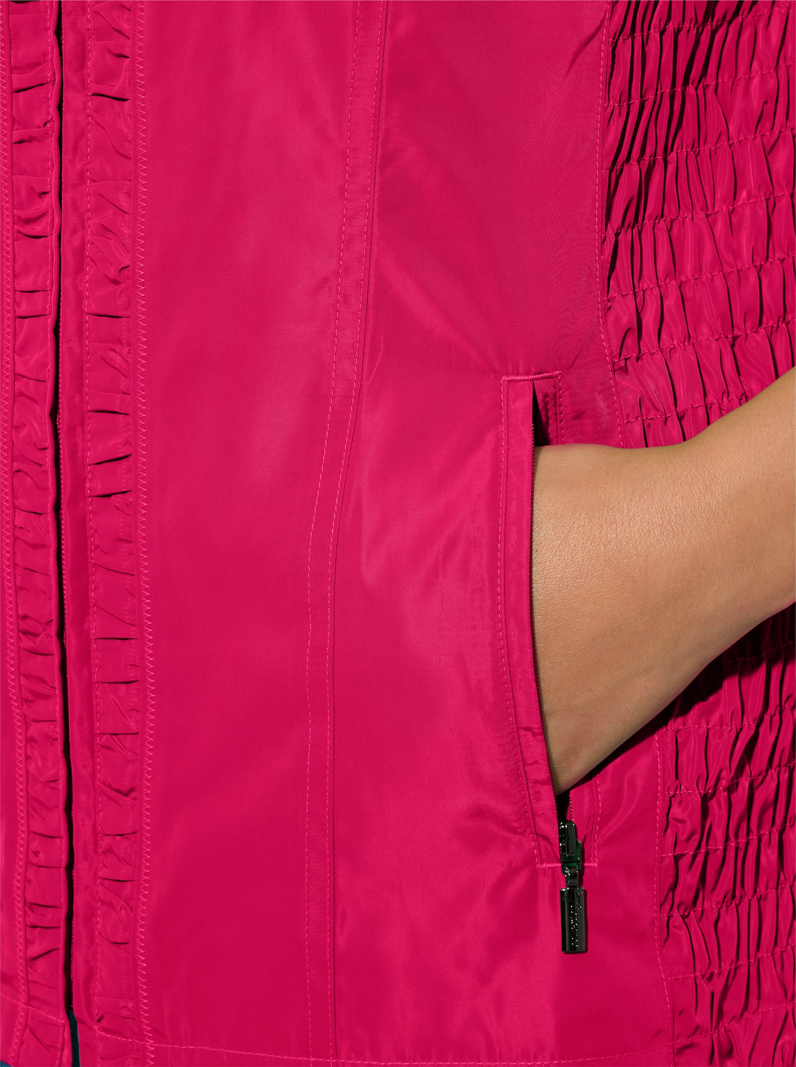 Weste mit figurfreundlicher Raffung - pink