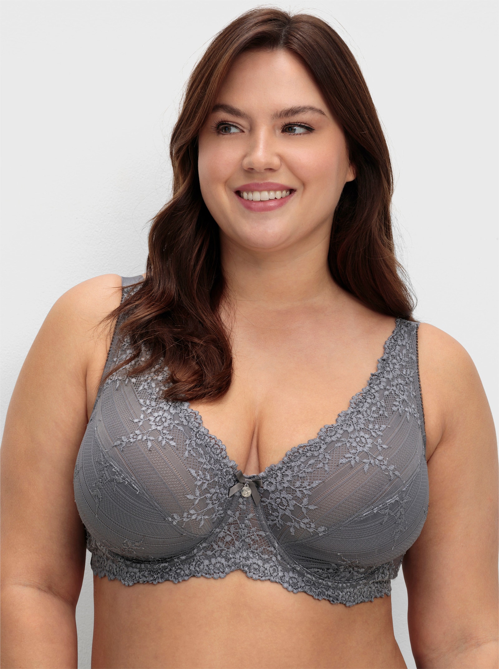sheego Soutien-gorge à armatures avec dentelle florale - graphite