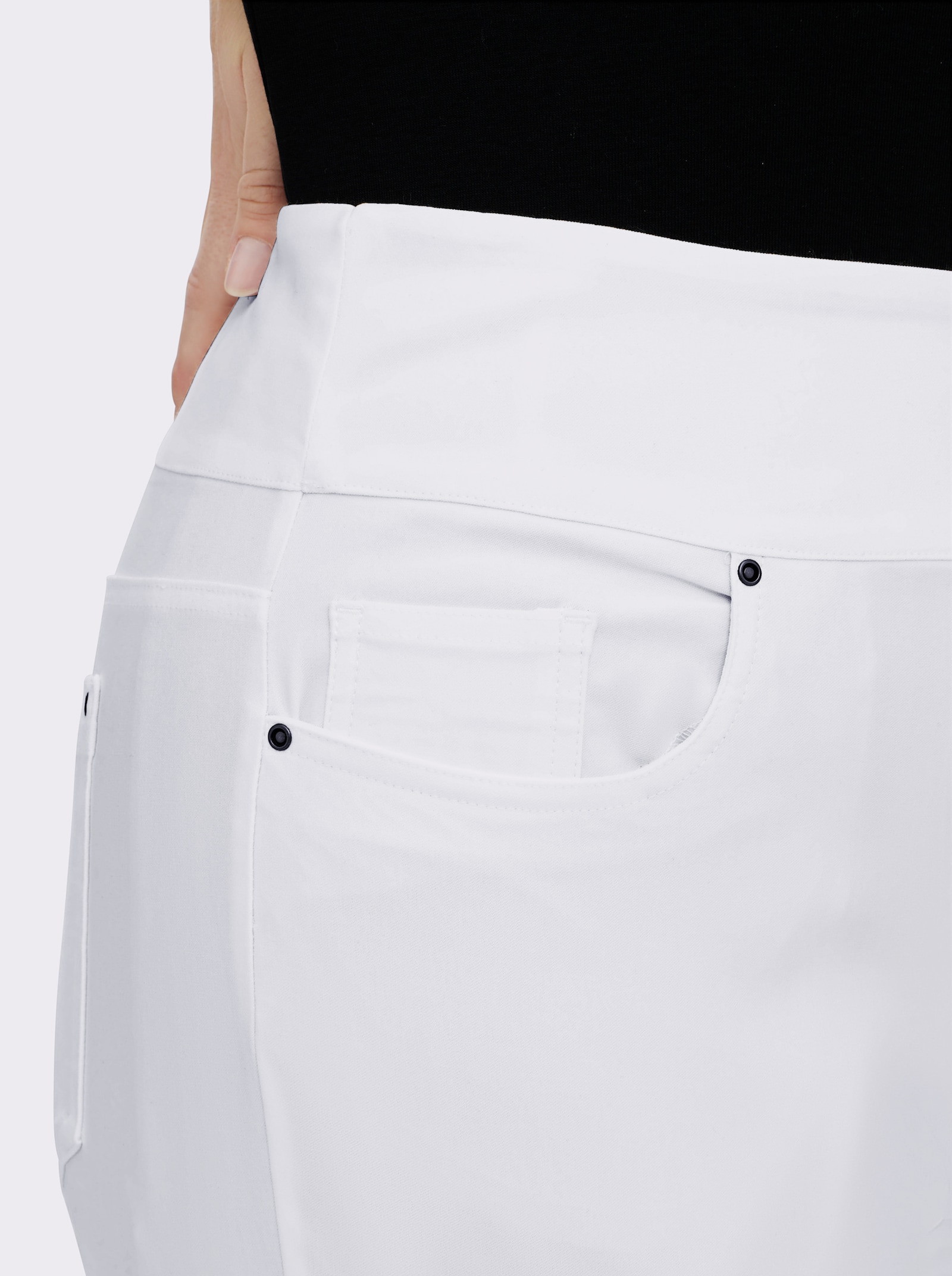 Stretch-Hose in Wadenlänge - weiß