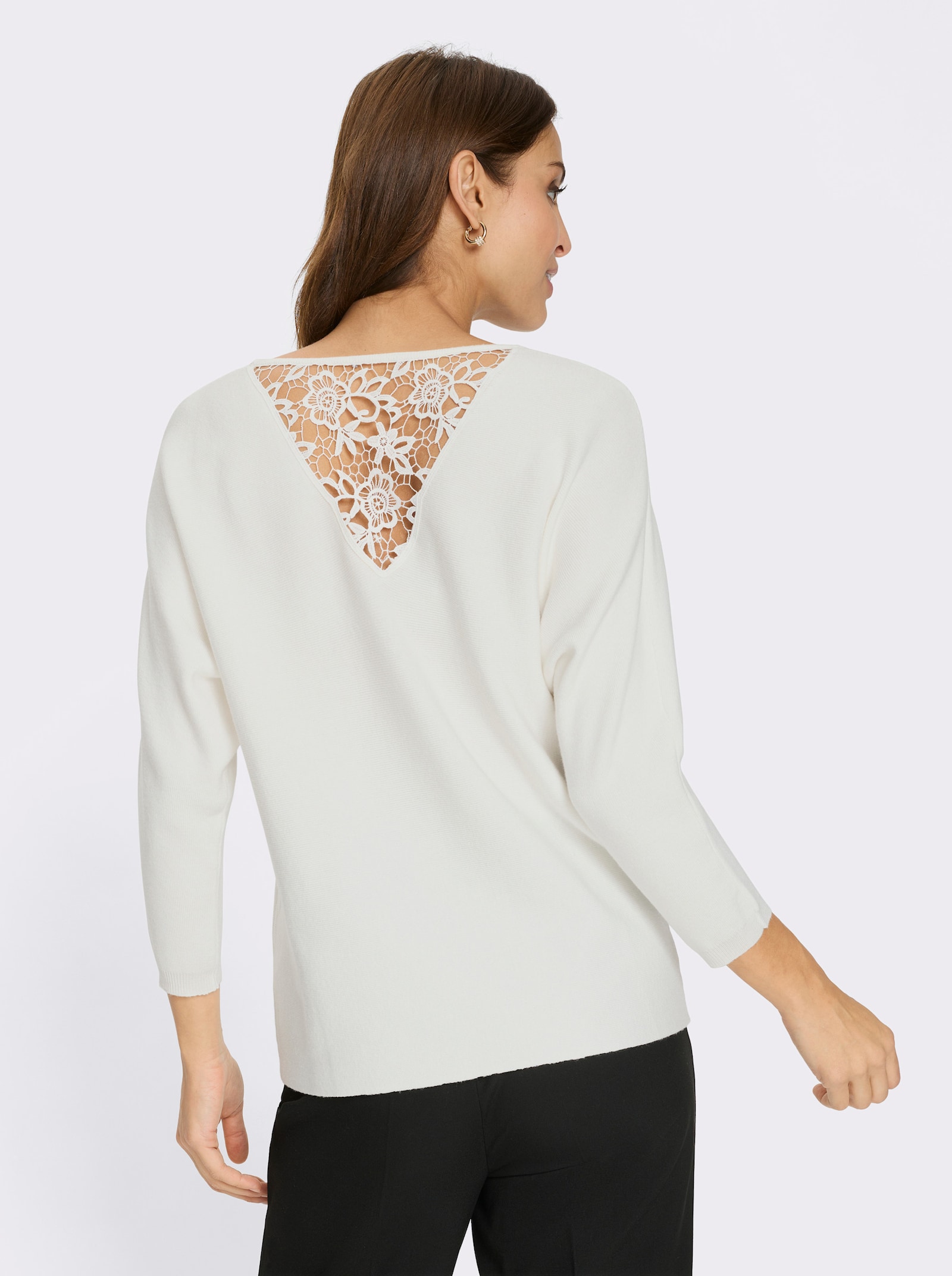 Fledermauspullover mit Spitzen-Einsatz im Rücken - ecru