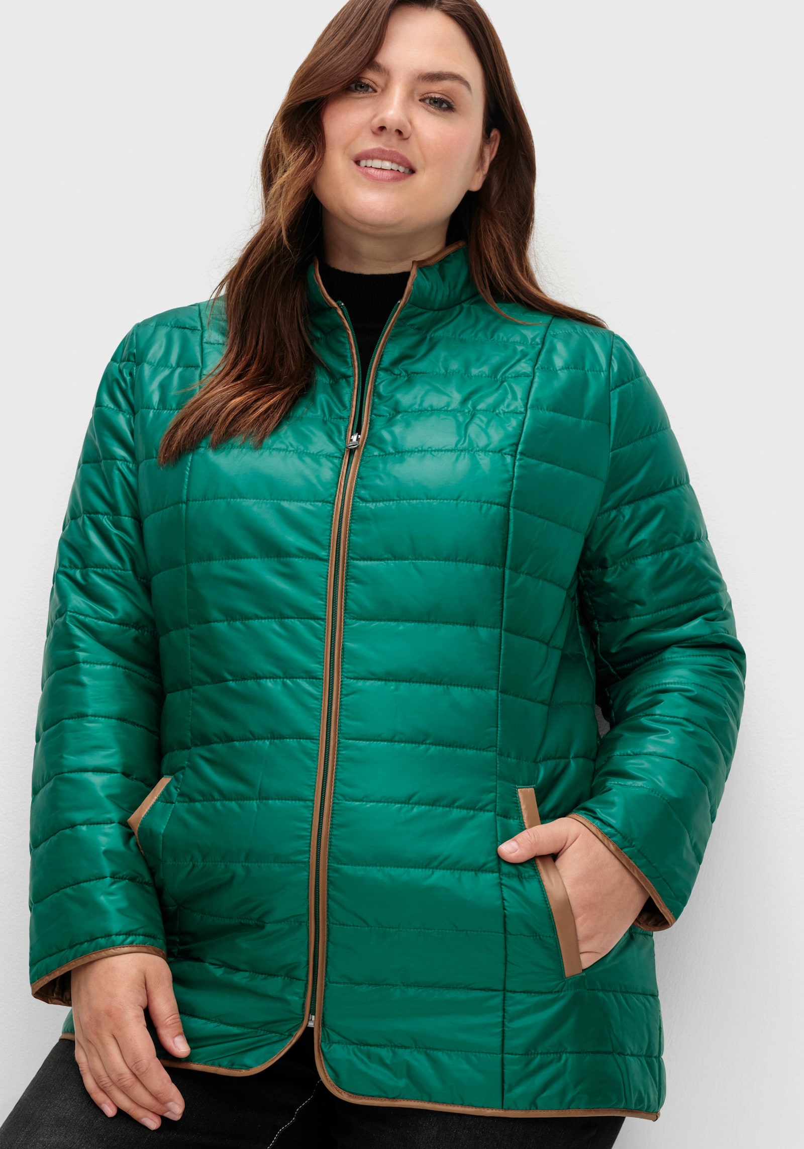 Steppjacke mit kontrastfarbigem Futter - tannengrün