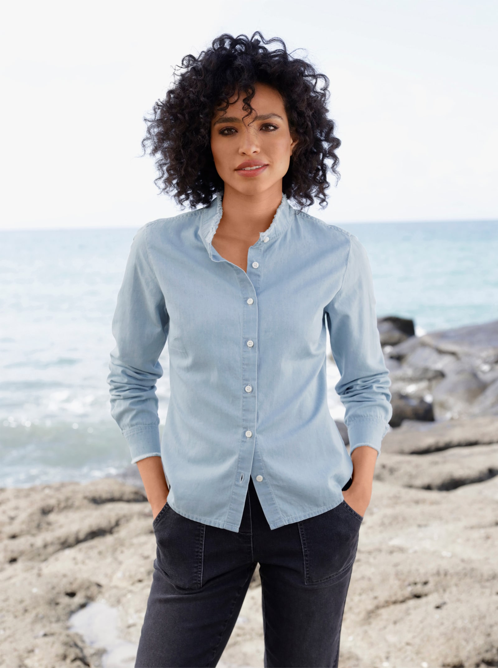 heine Baumwollbluse mit Stehkragen - blue-bleached