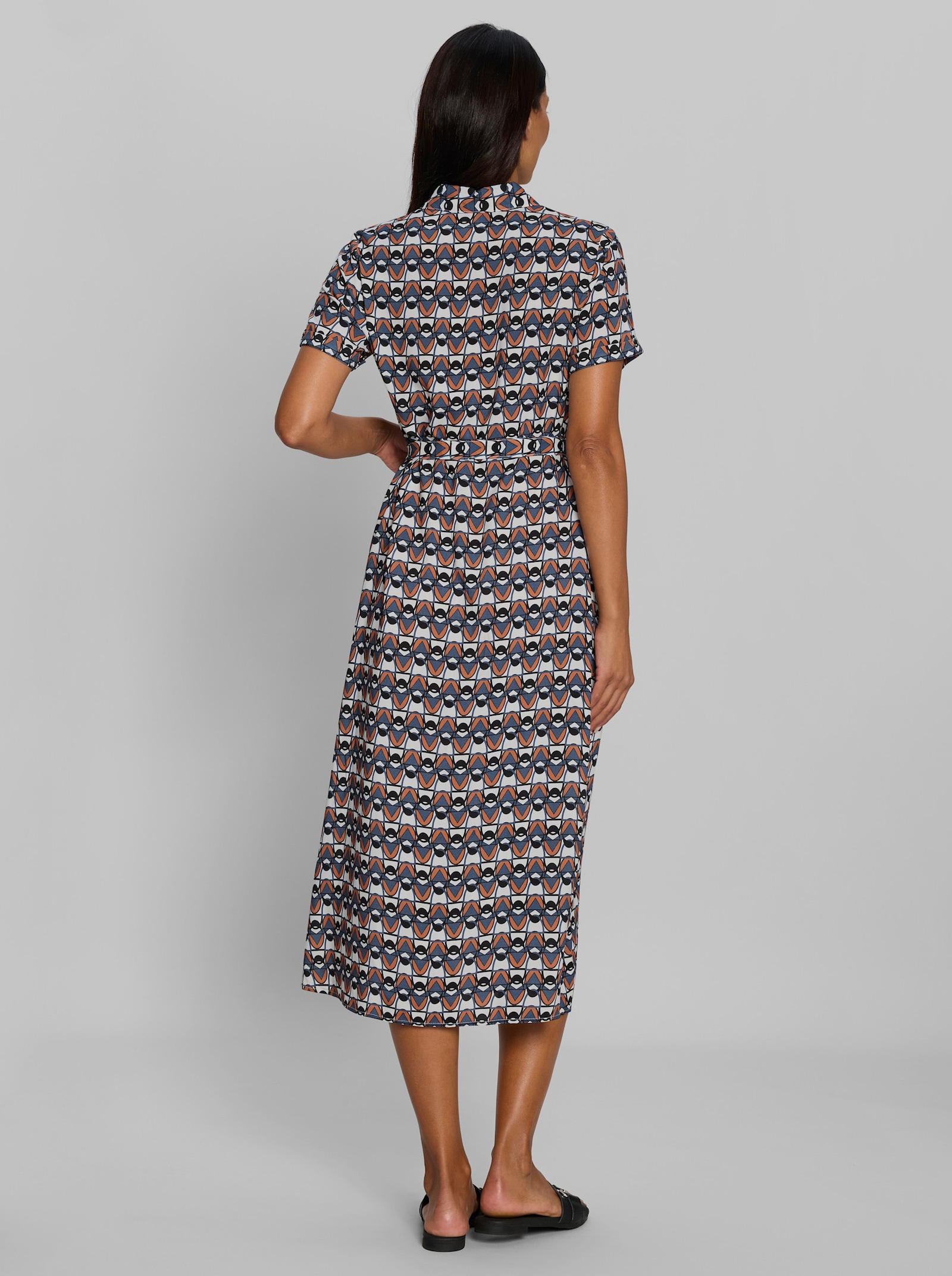 heine Hemdblusenkleid mit Stoffgürtel - taubenblau-ecru-bedruckt