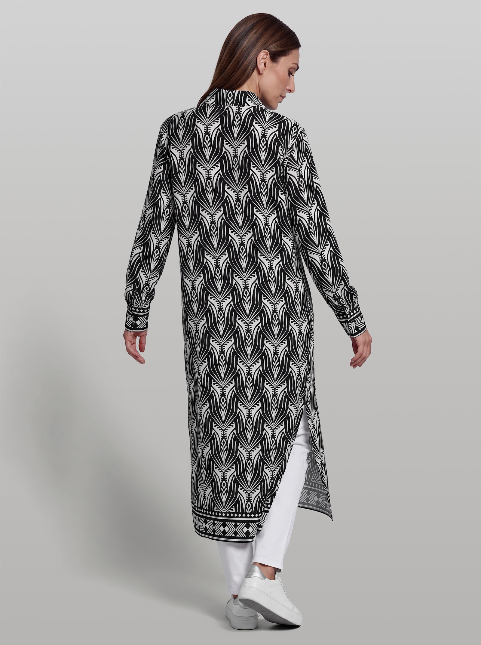 heine Longbluse mit Druck-Dessin - ecru-schwarz-bedruckt