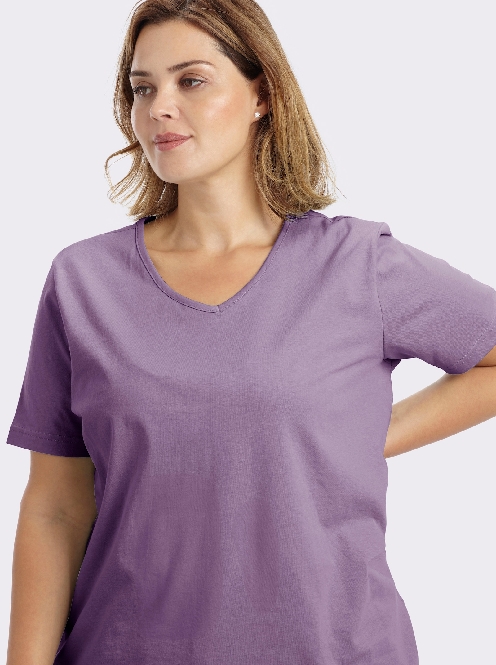 Kurzarmshirt mit V-Ausschnitt - flieder