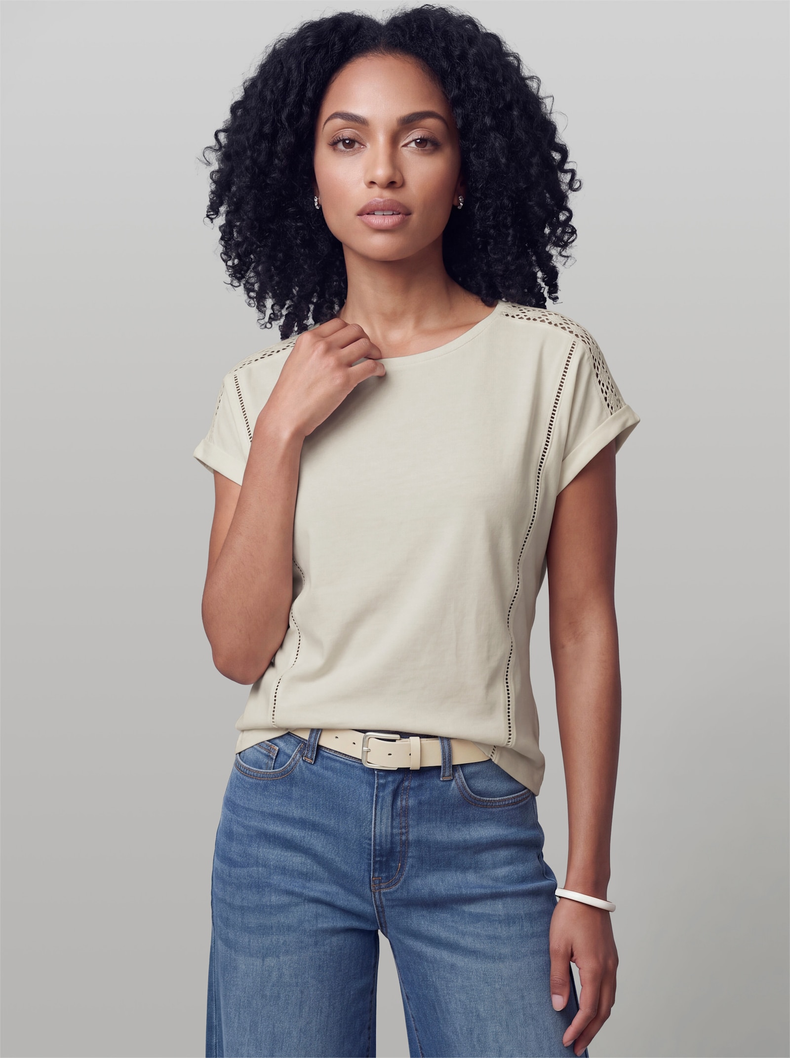 heine T-Shirt mit Spitzen-Details - champagner