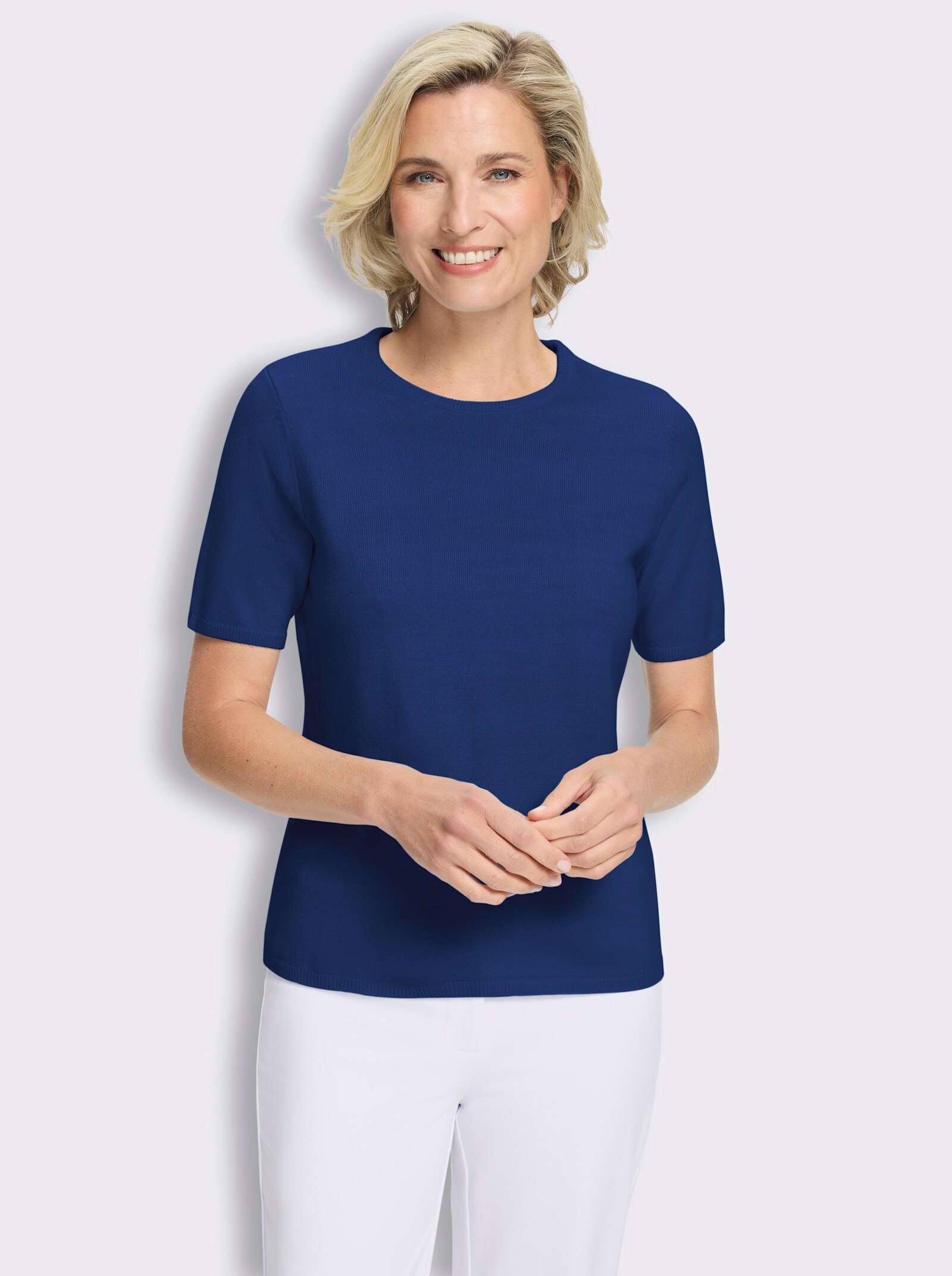 Kurzarmpullover in Feinstrick-Qualität, pflegeleicht - royalblau