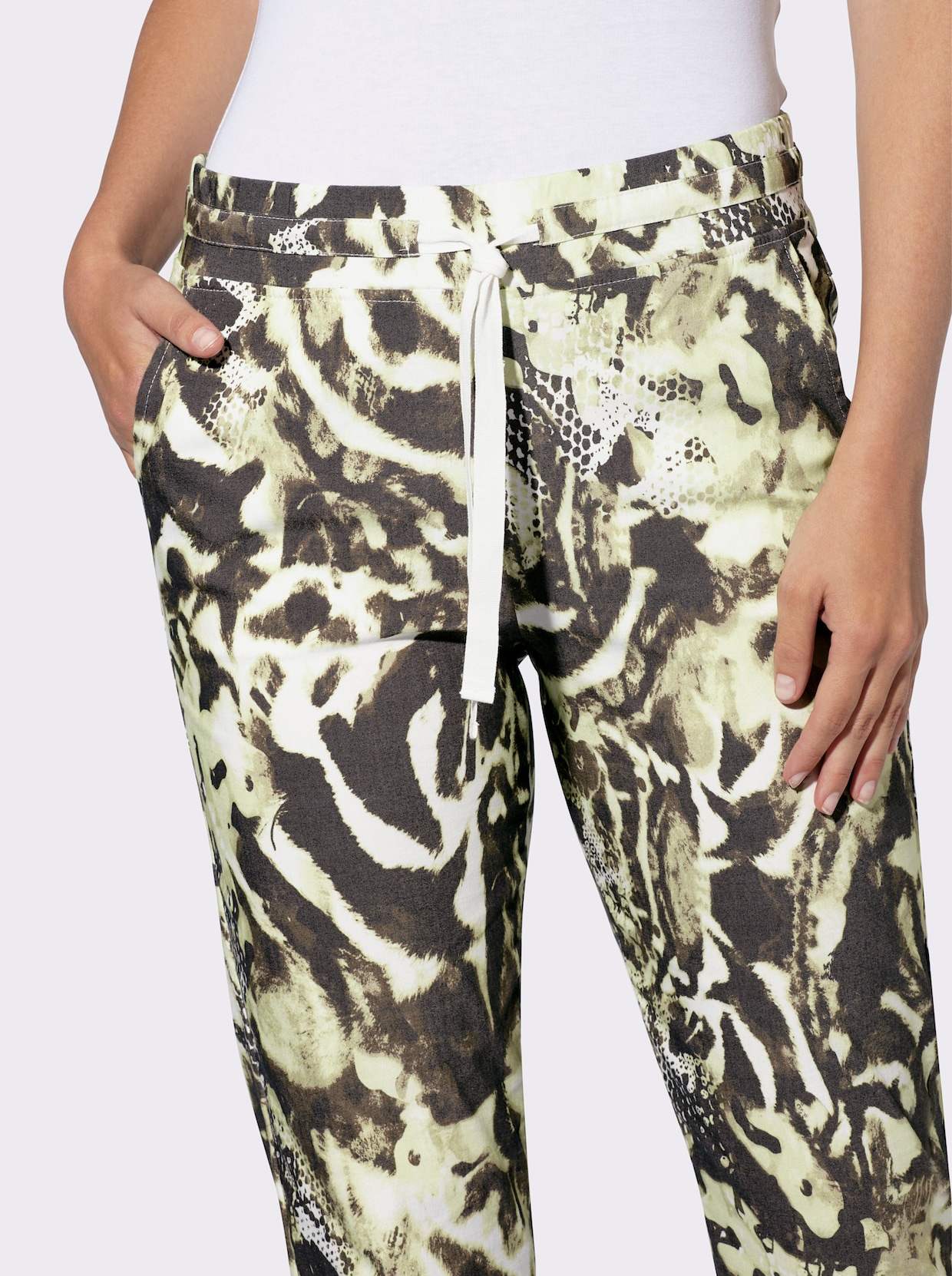 heine Druckhose - khaki-schwarz-bedruckt