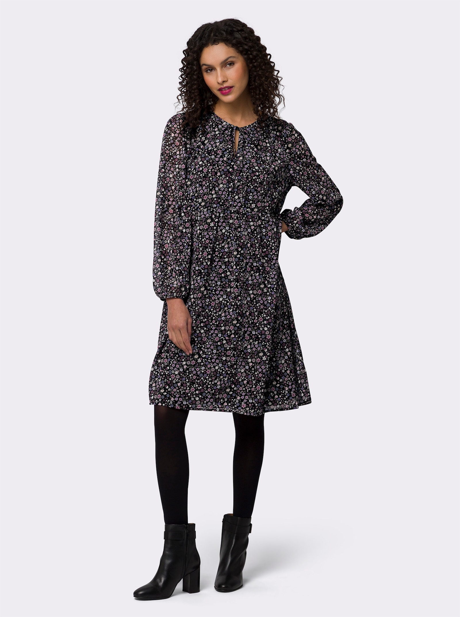 heine Blumenkleid aus Kofferware - schwarz-violett-bedruckt