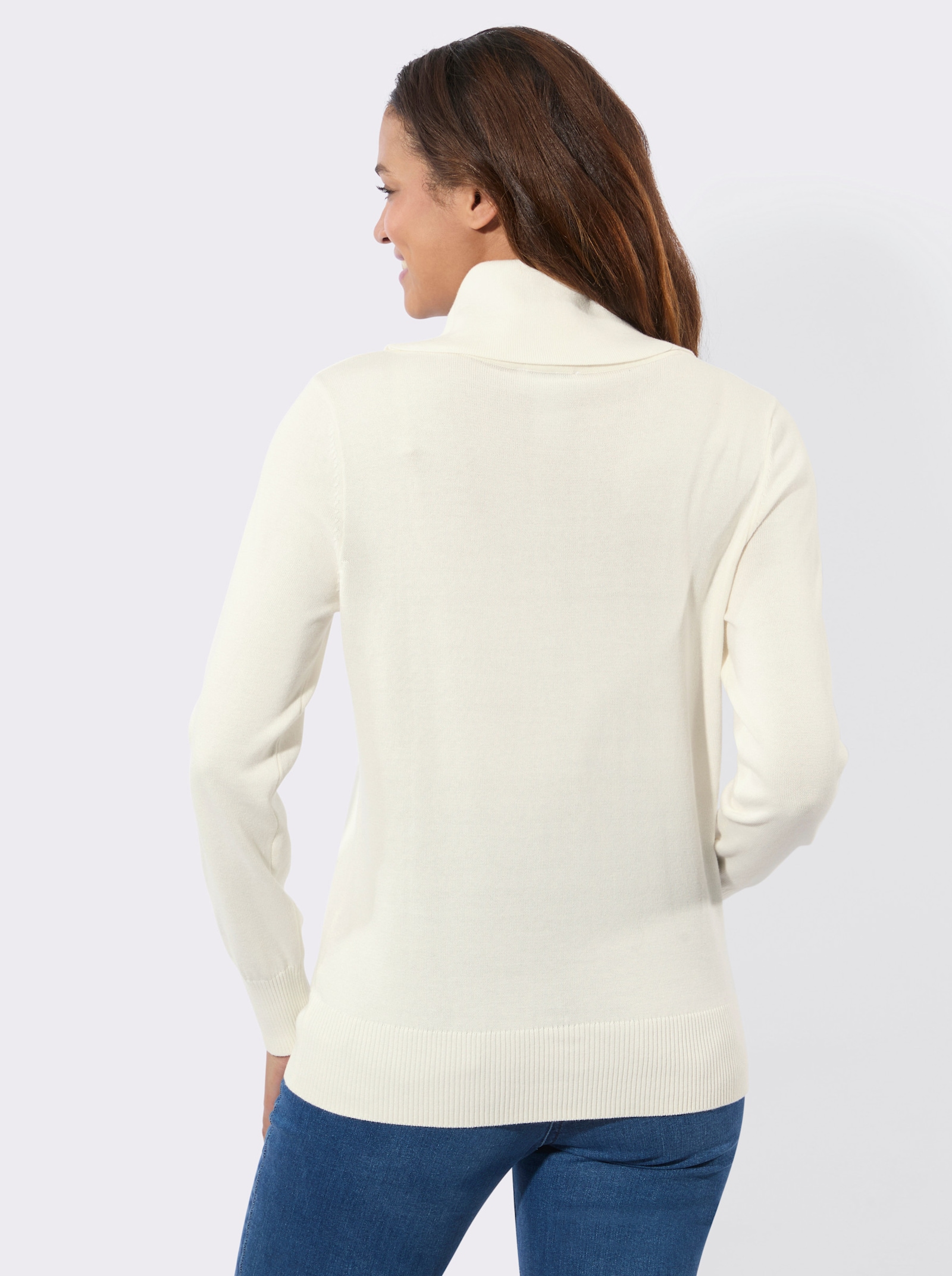 Rollkragenpullover aus weichem Feinstrick - ecru