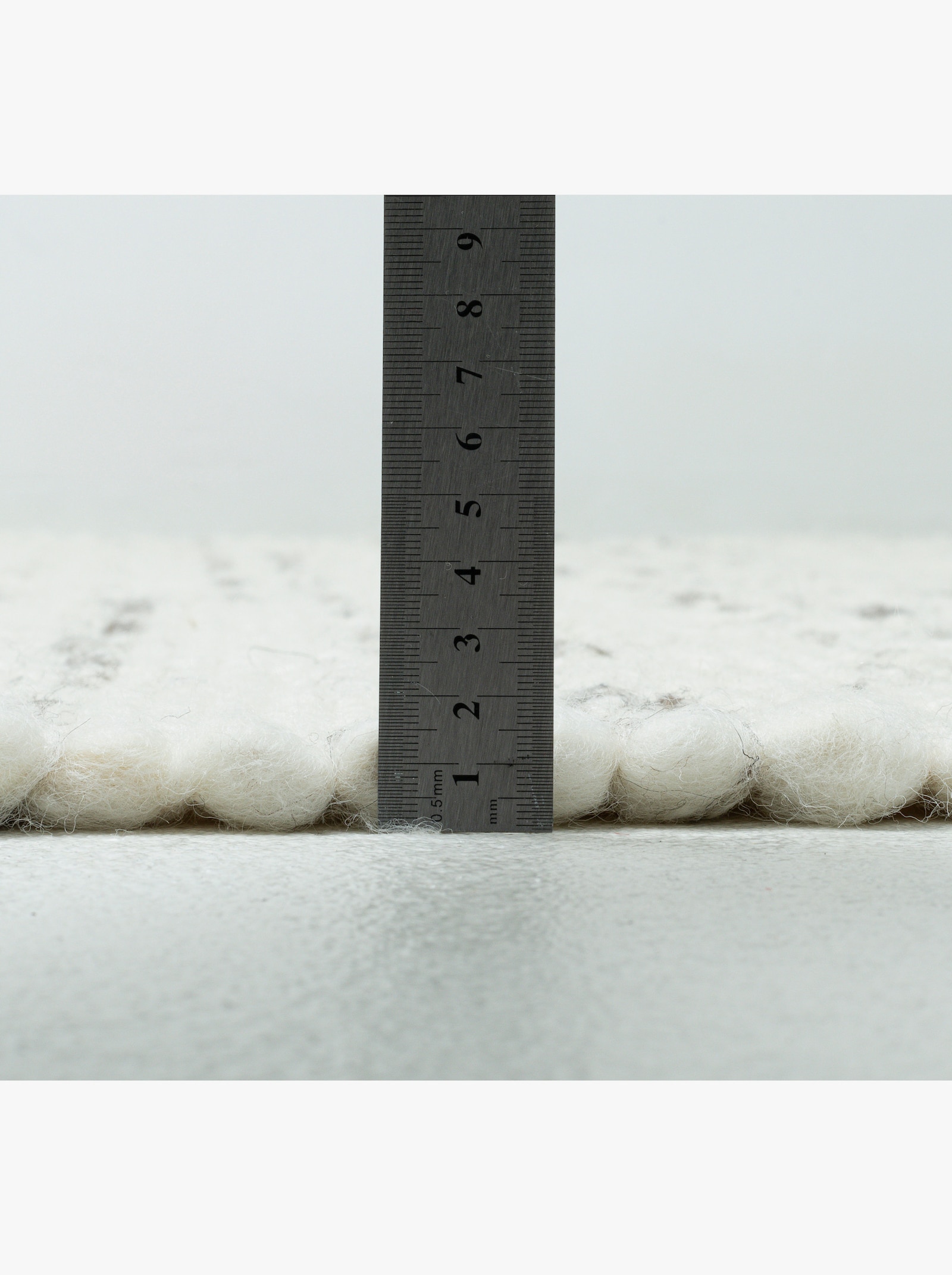 Theko Handwebteppich - ecru-grau-meliert