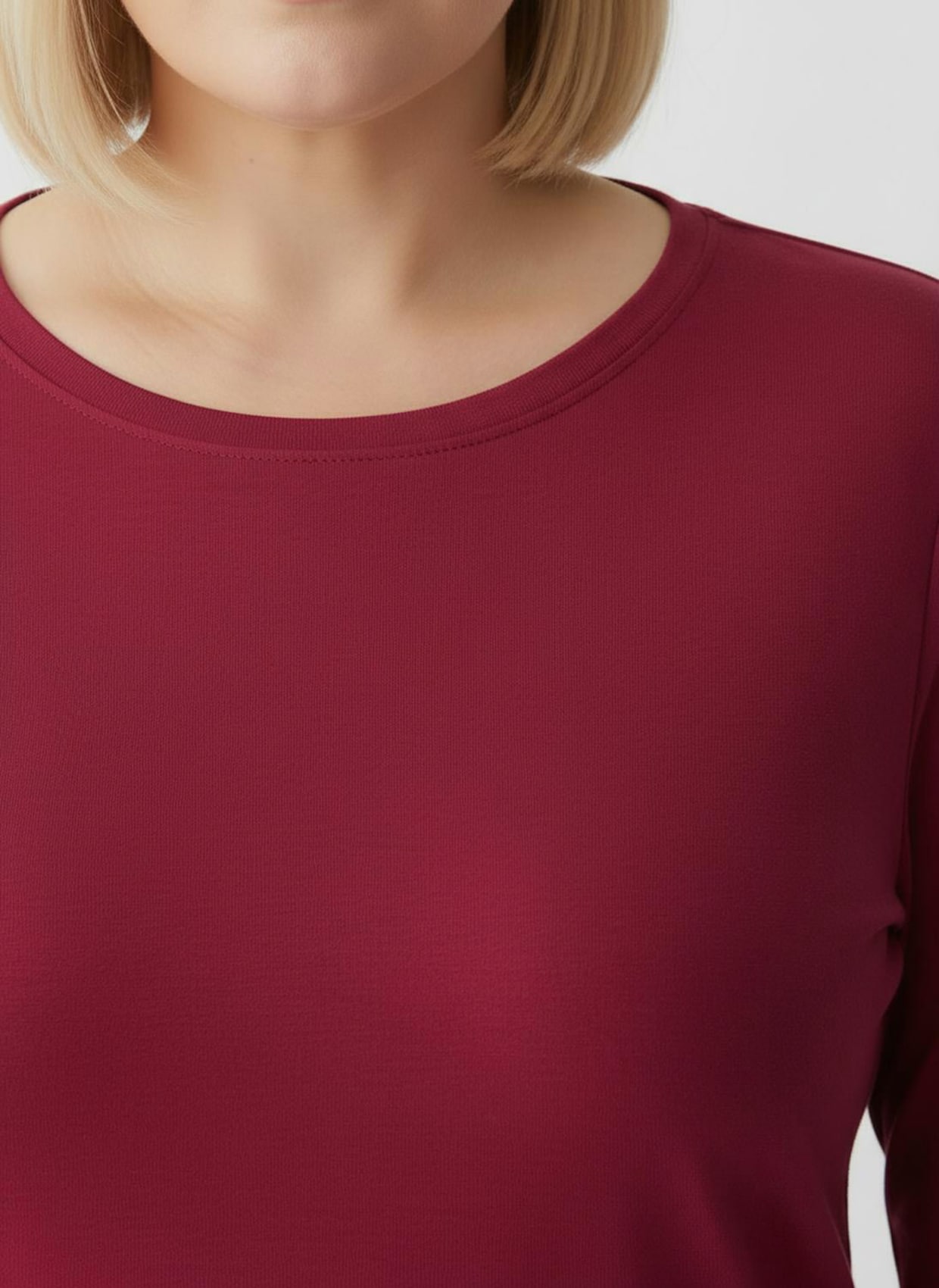 Rundhalsshirt mit zertifizierter Baumwolle - rot