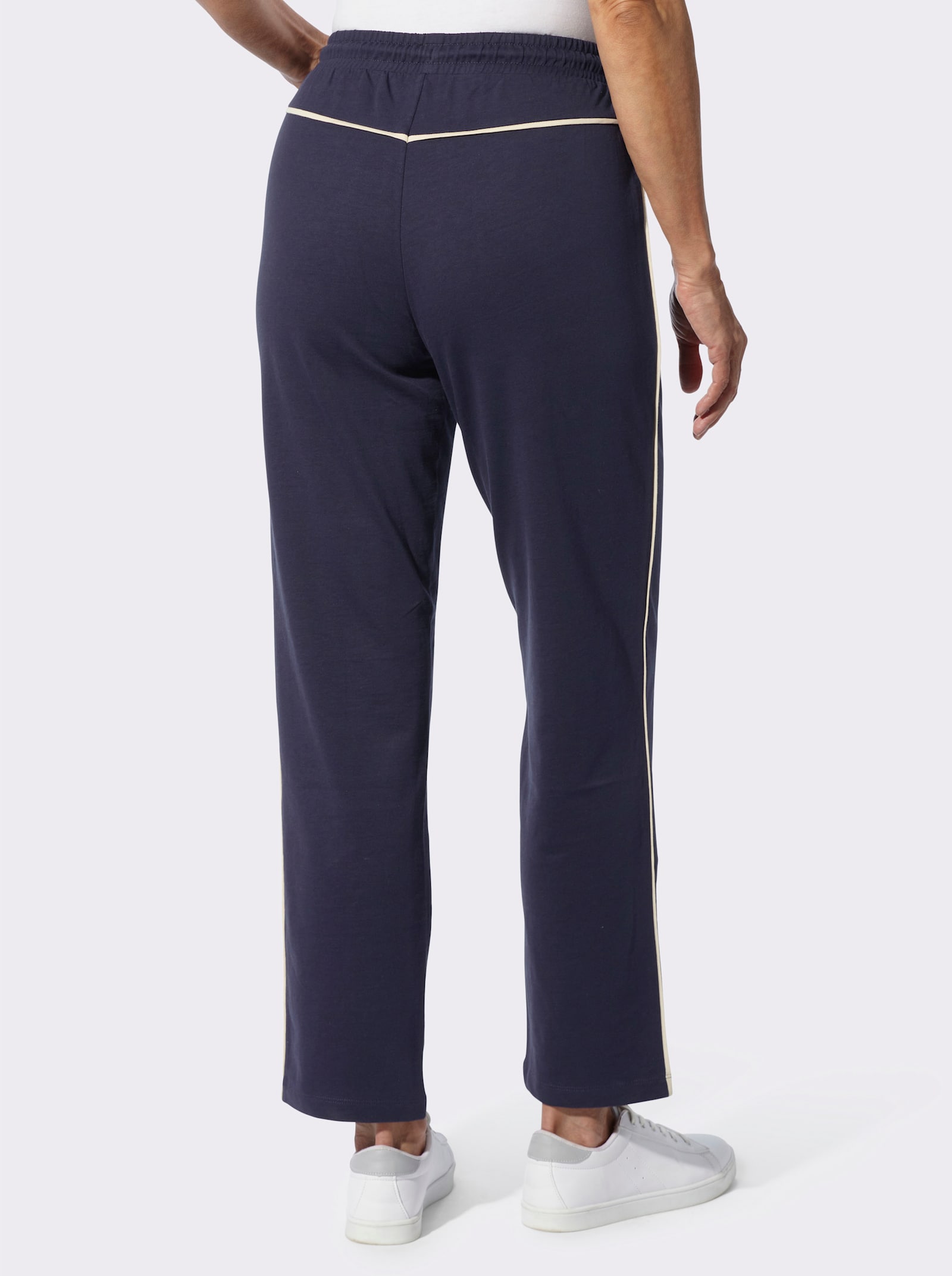 Freizeithose mit Kontrastpaspeln - marine