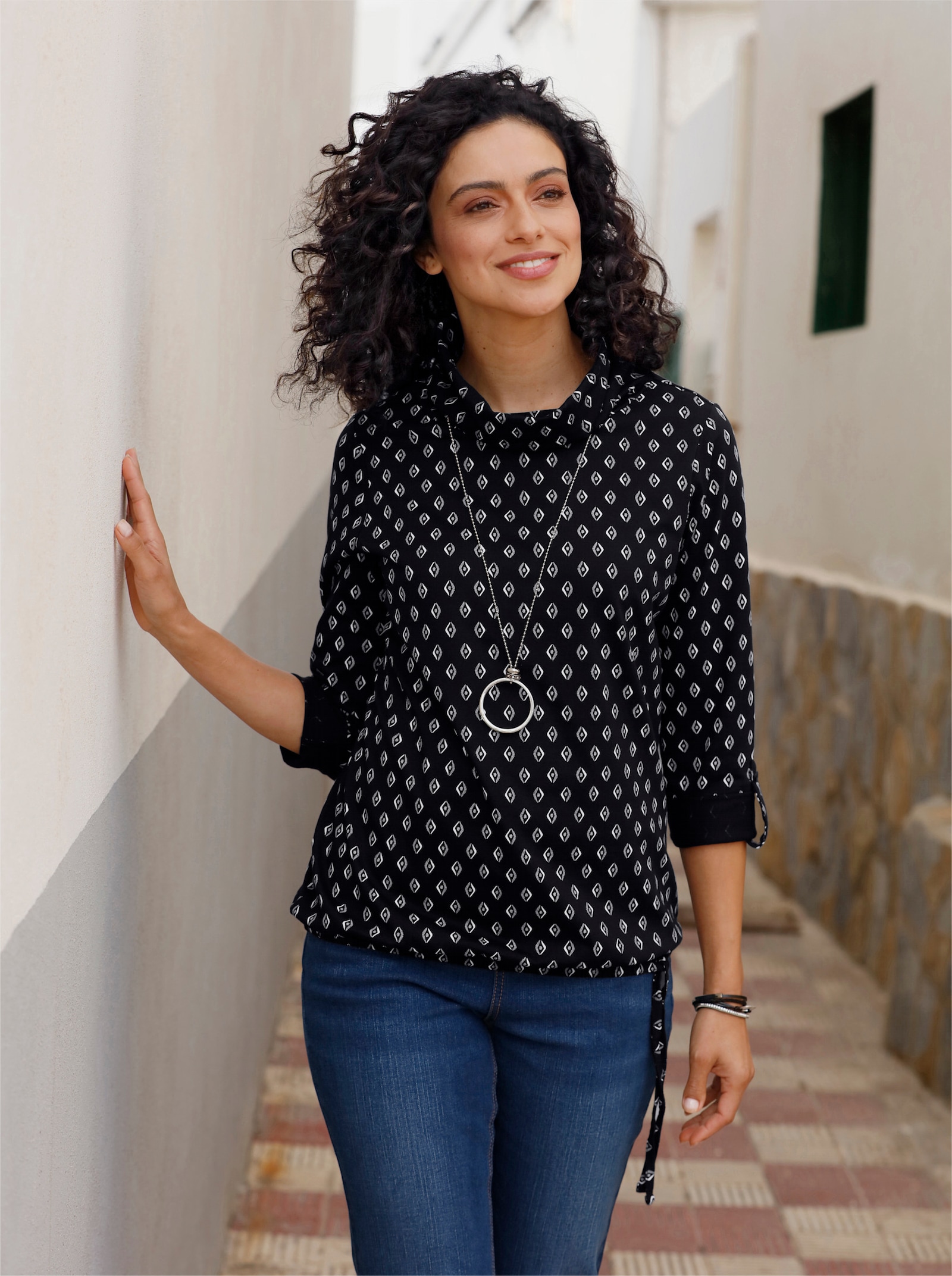 Colshirt Met opstroopbare mouwen - zwart/ecru geprint