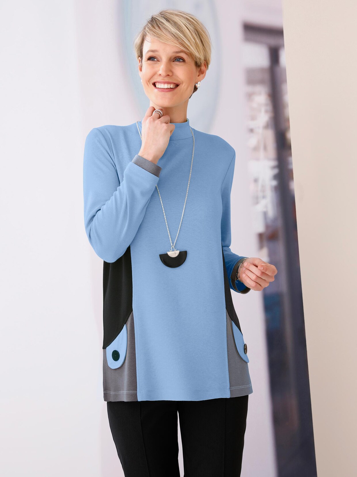 Longshirt - eisblau-schwarz