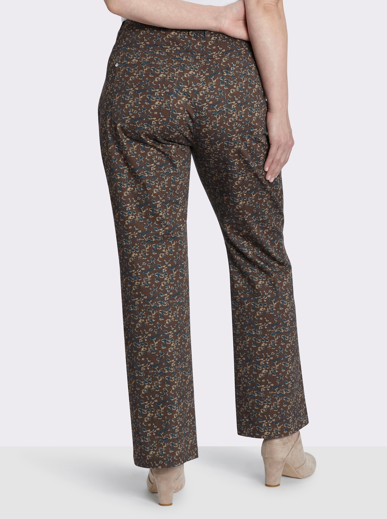 sheego Bootcuthose mit modernem Minimal-Print - schoko-camel-bedruckt