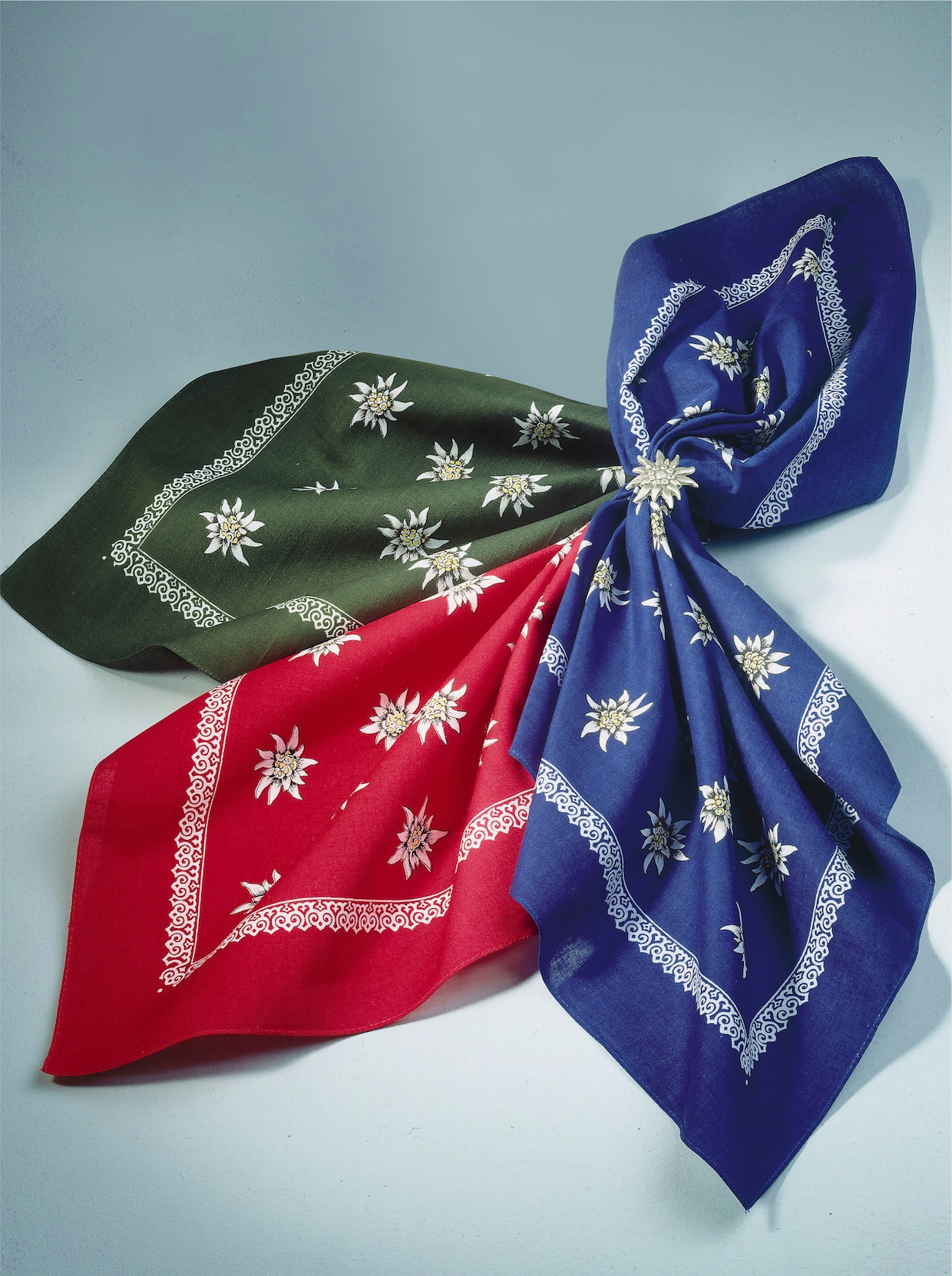 Traditionele sjaals - rood, beige, groen, blauw