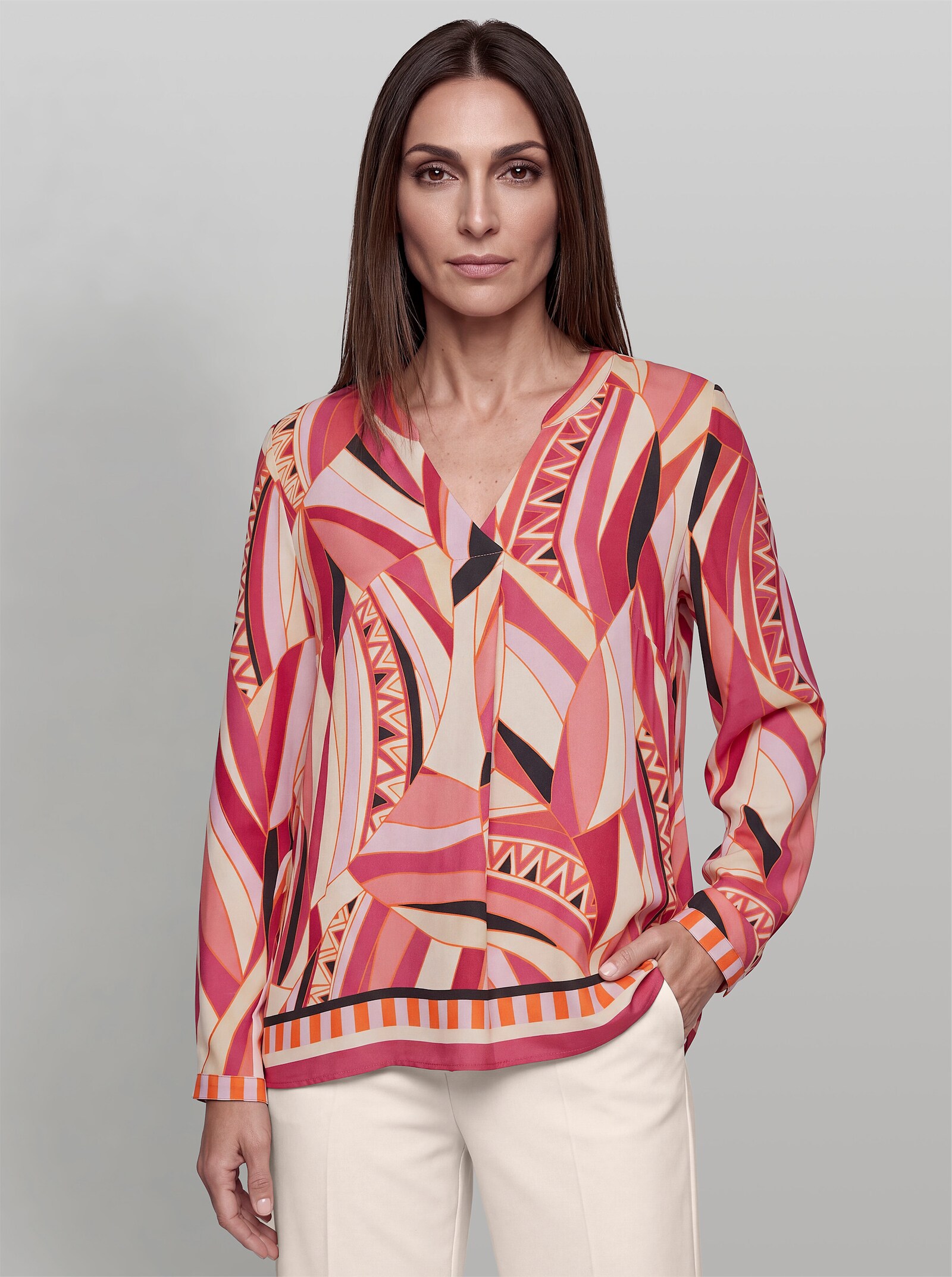 heine Druckbluse mit Grafik-Dessin - sand-hummer-bedruckt