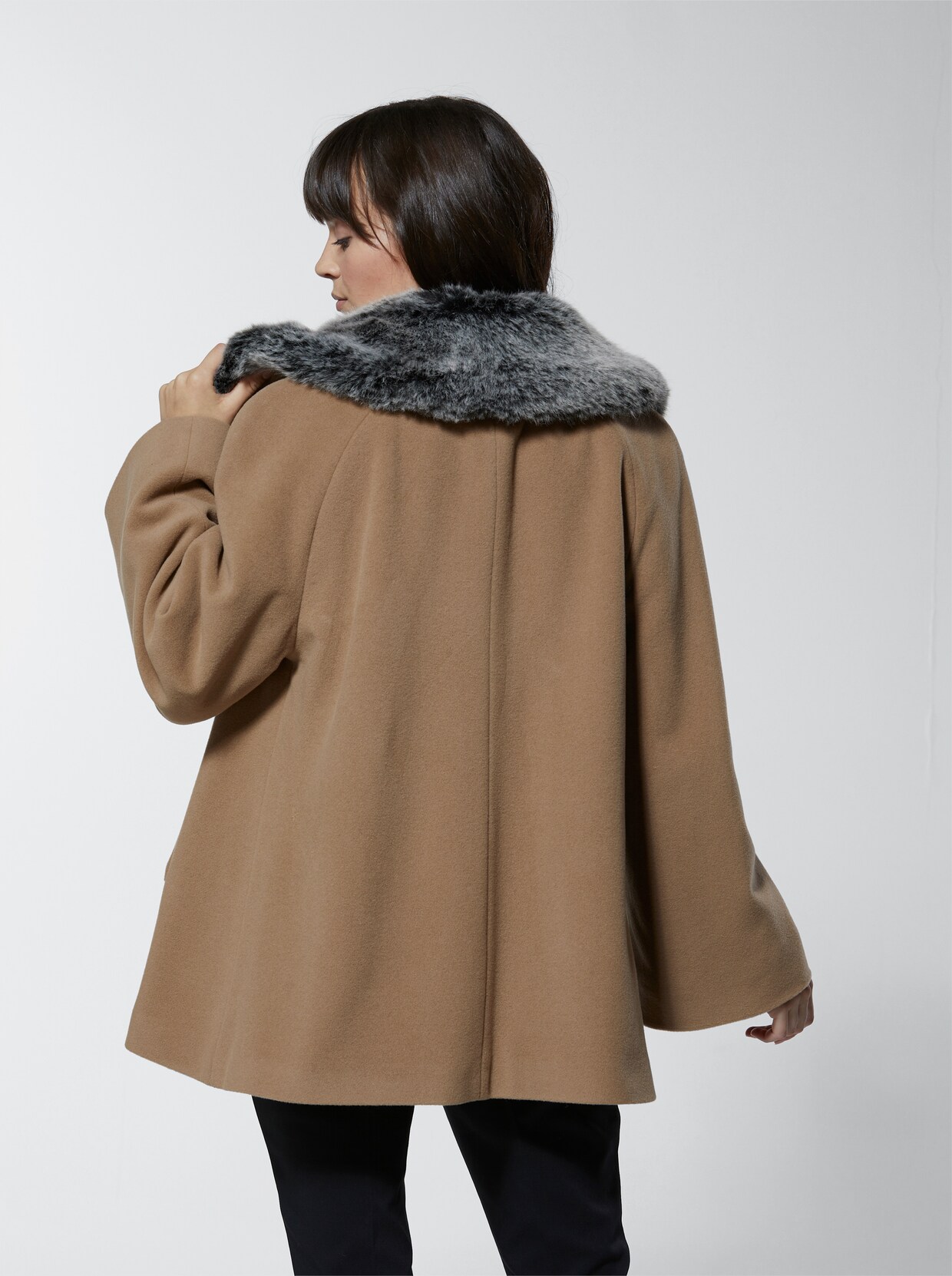 Manisa Woll-Jacke - beige