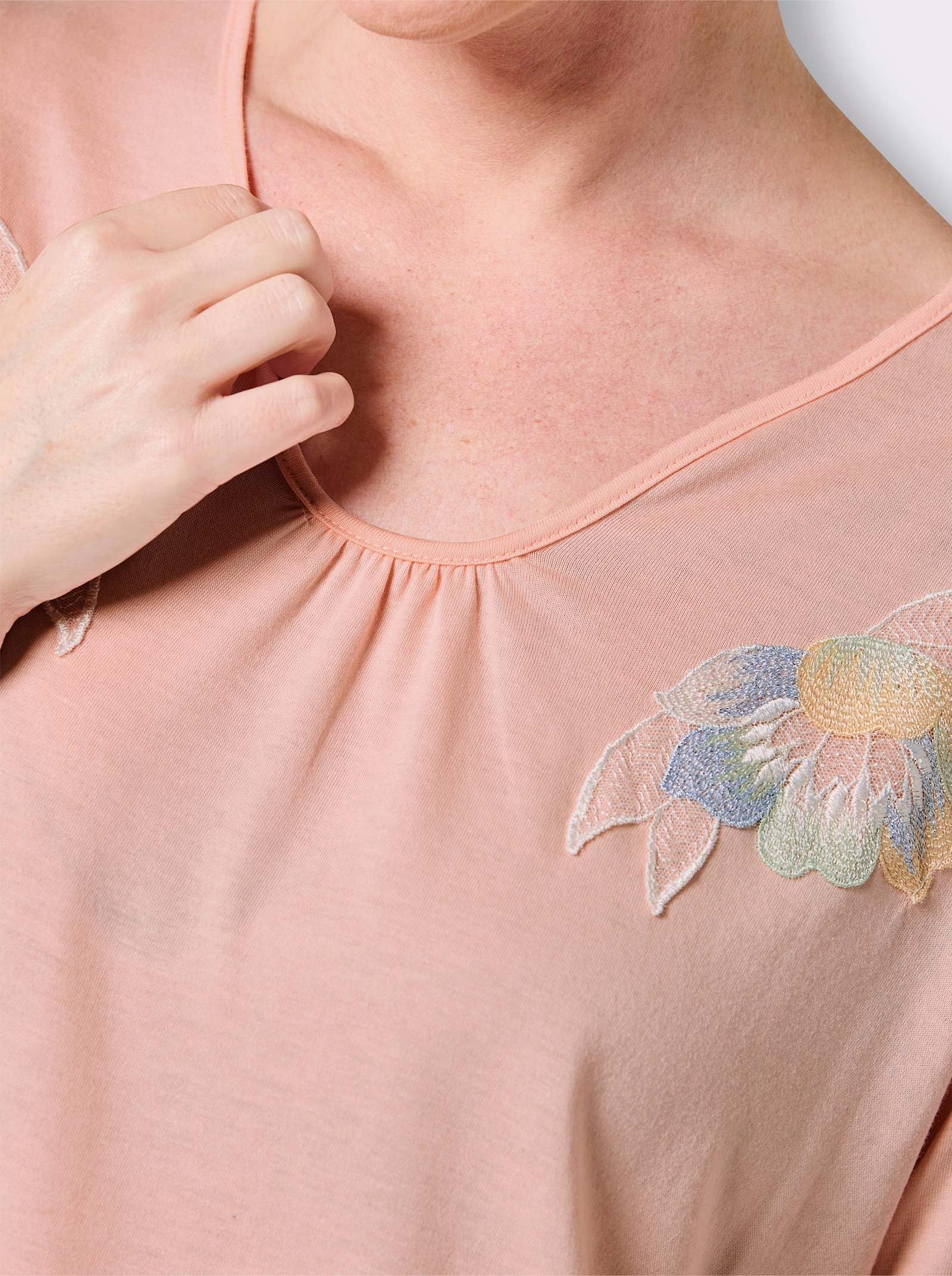 wäschepur Nachthemd mit Spitze - apricot