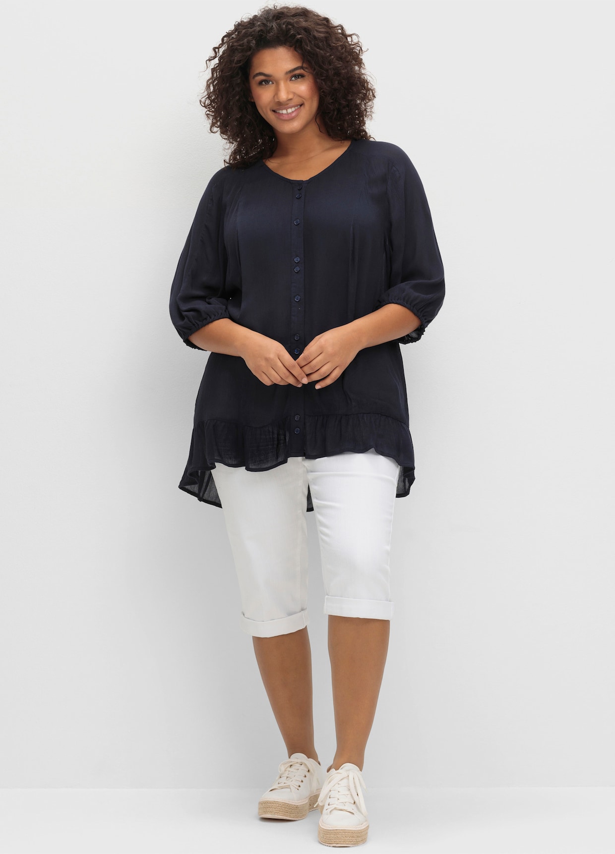 sheego Blouse met korte mouwen - diepblauw