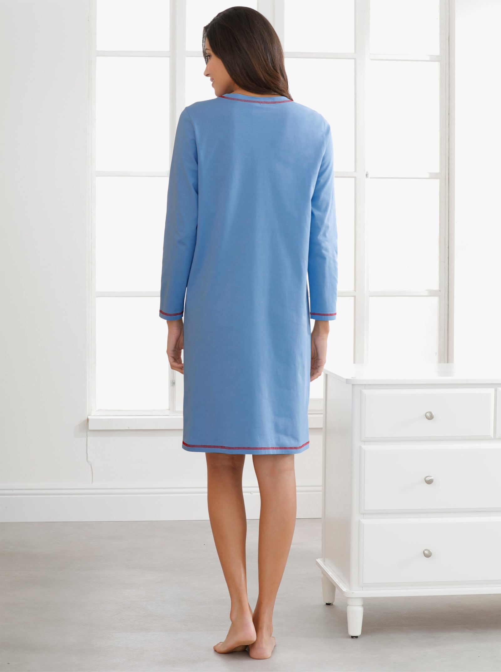 Nachthemden mit Kontrast-Akzenten, im Doppelpack - himmelblau + himmelblau-bedruckt