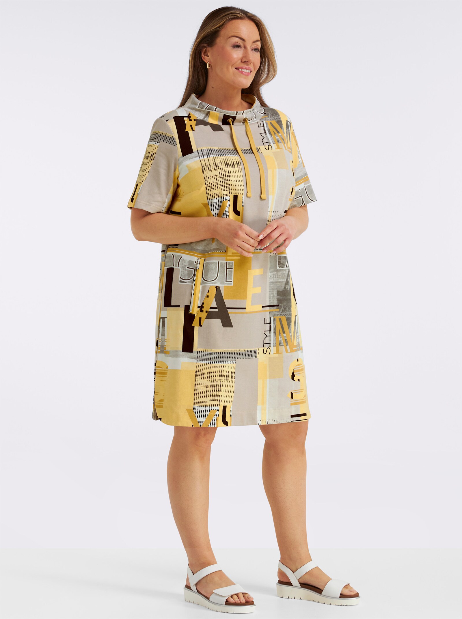 Jerseykleid mit Lettering-Print - ocker-sand-bedruckt