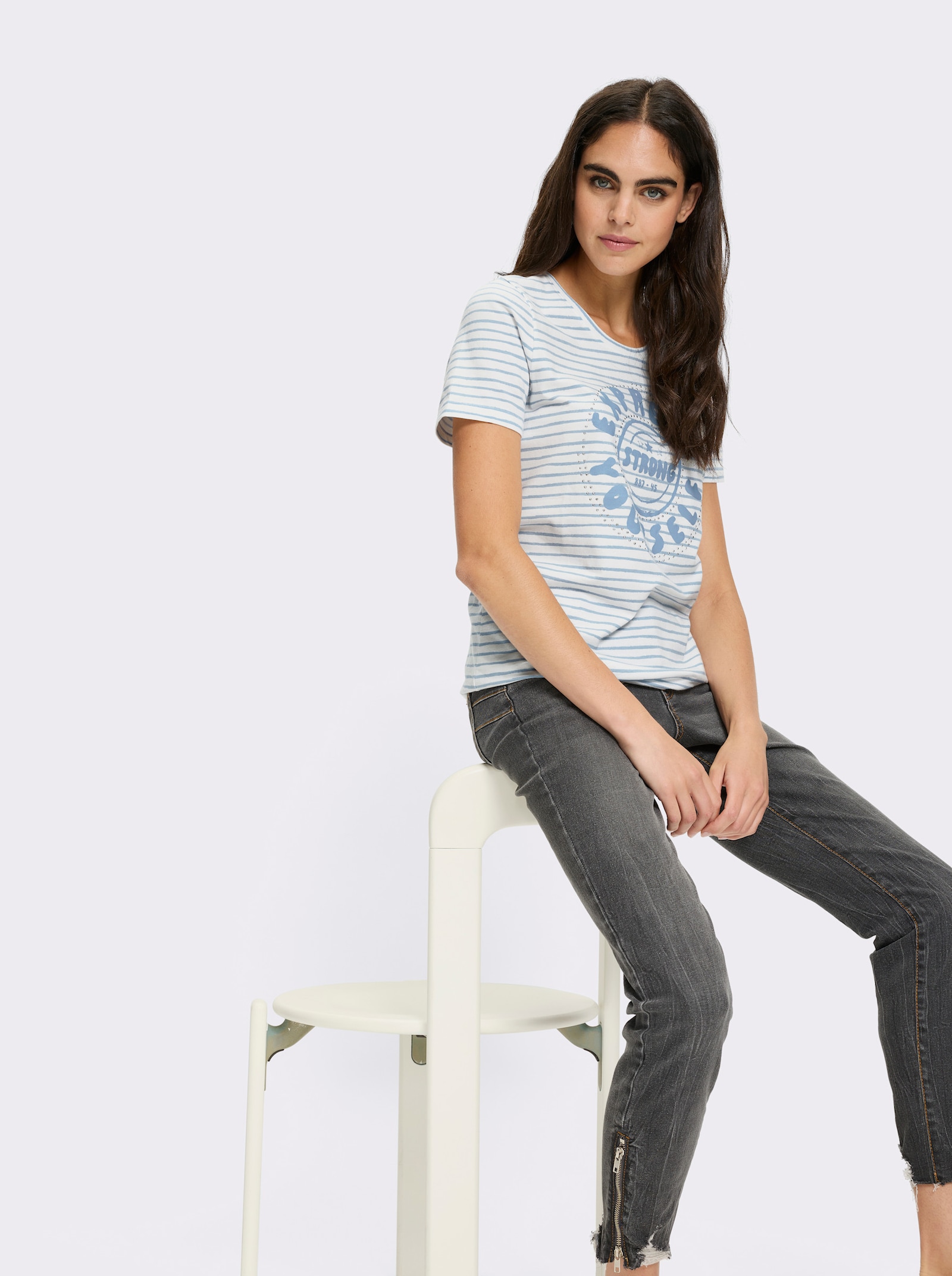 heine Rundhalsshirt mit Streifen-Dessin - ecru-eisblau-geringelt