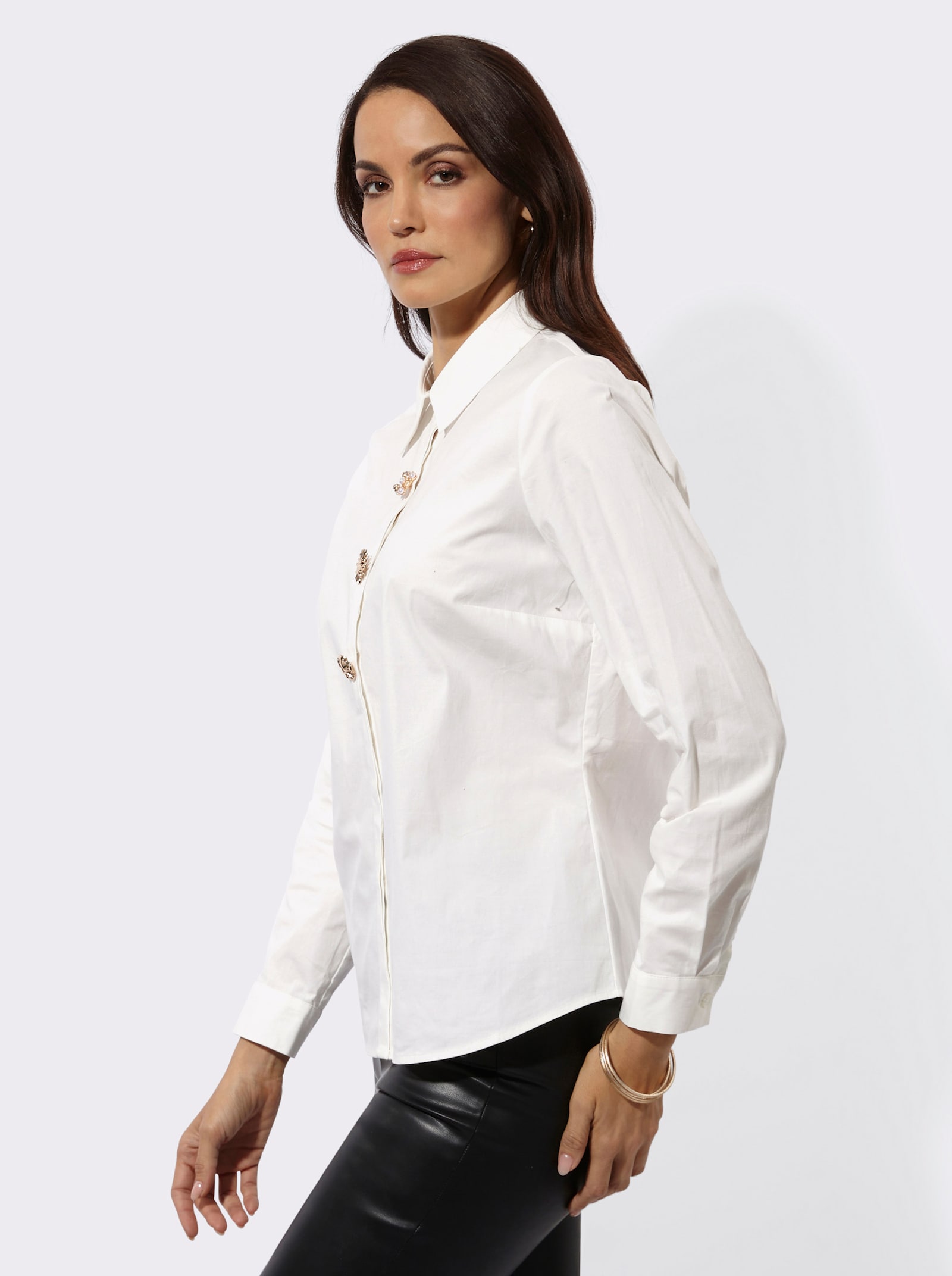 Hemdbluse mit Schmuckknöpfen - ecru