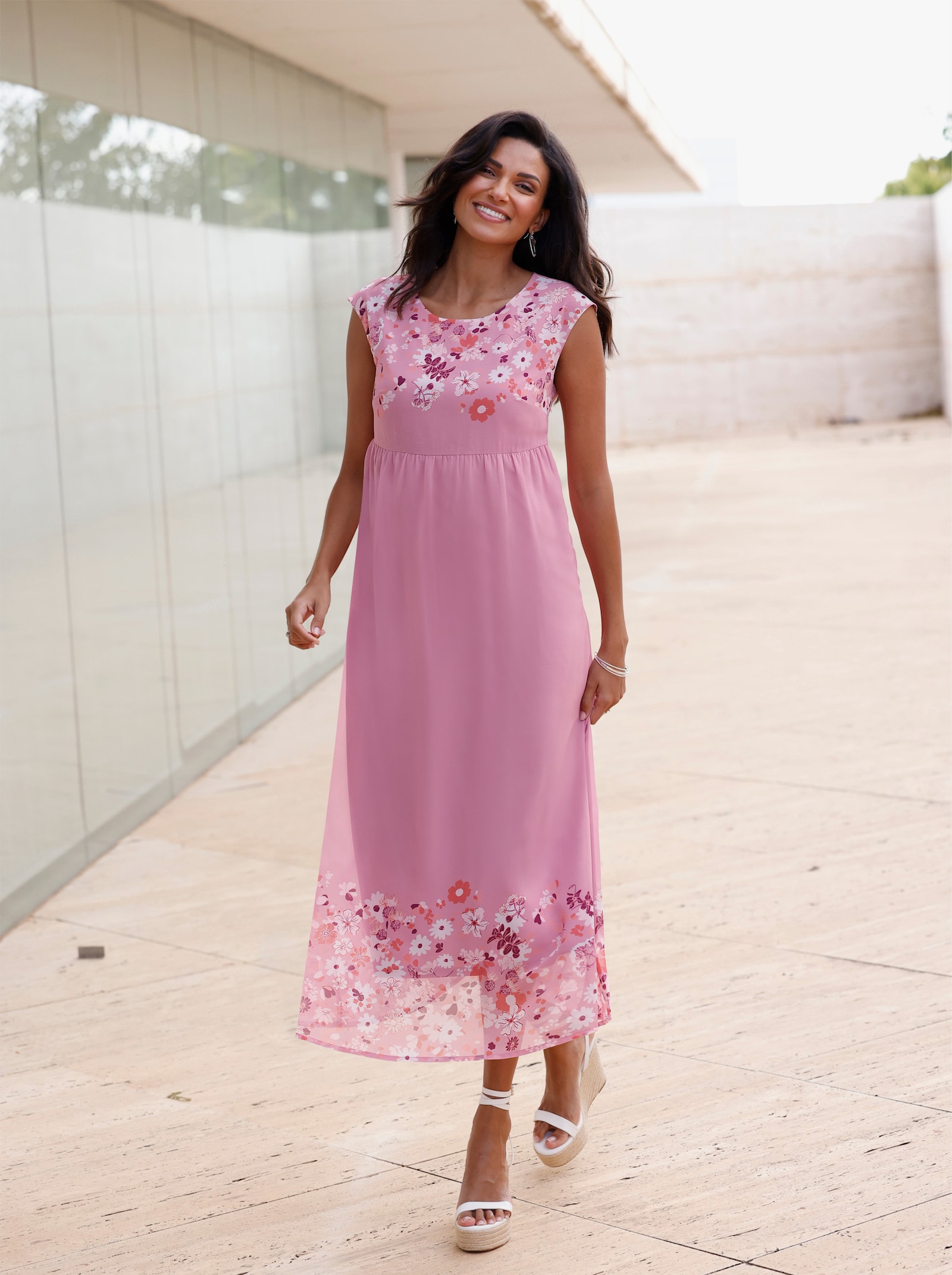 Sommerkleid mit Floraldruck - altrosa-flamingo-bedruckt