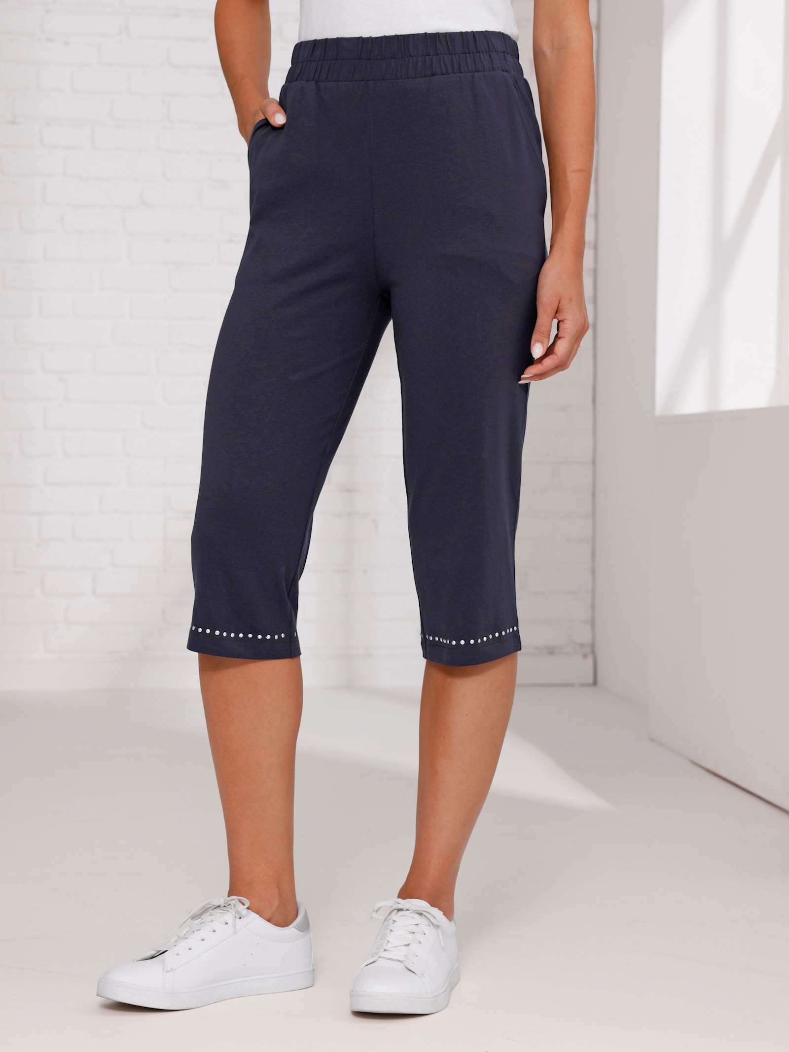 Freizeithose in Capri-Länge - marine