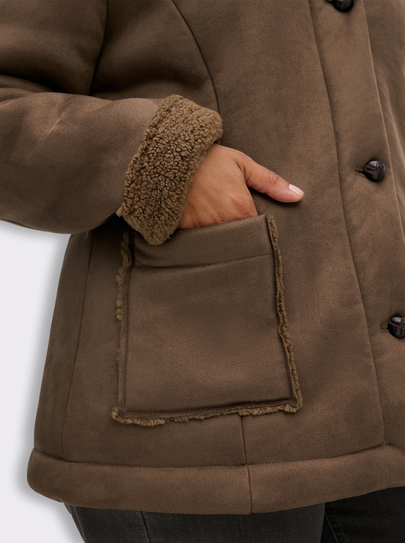 sheego Lederimitatjacke mit Teddyfleece-Details - braun