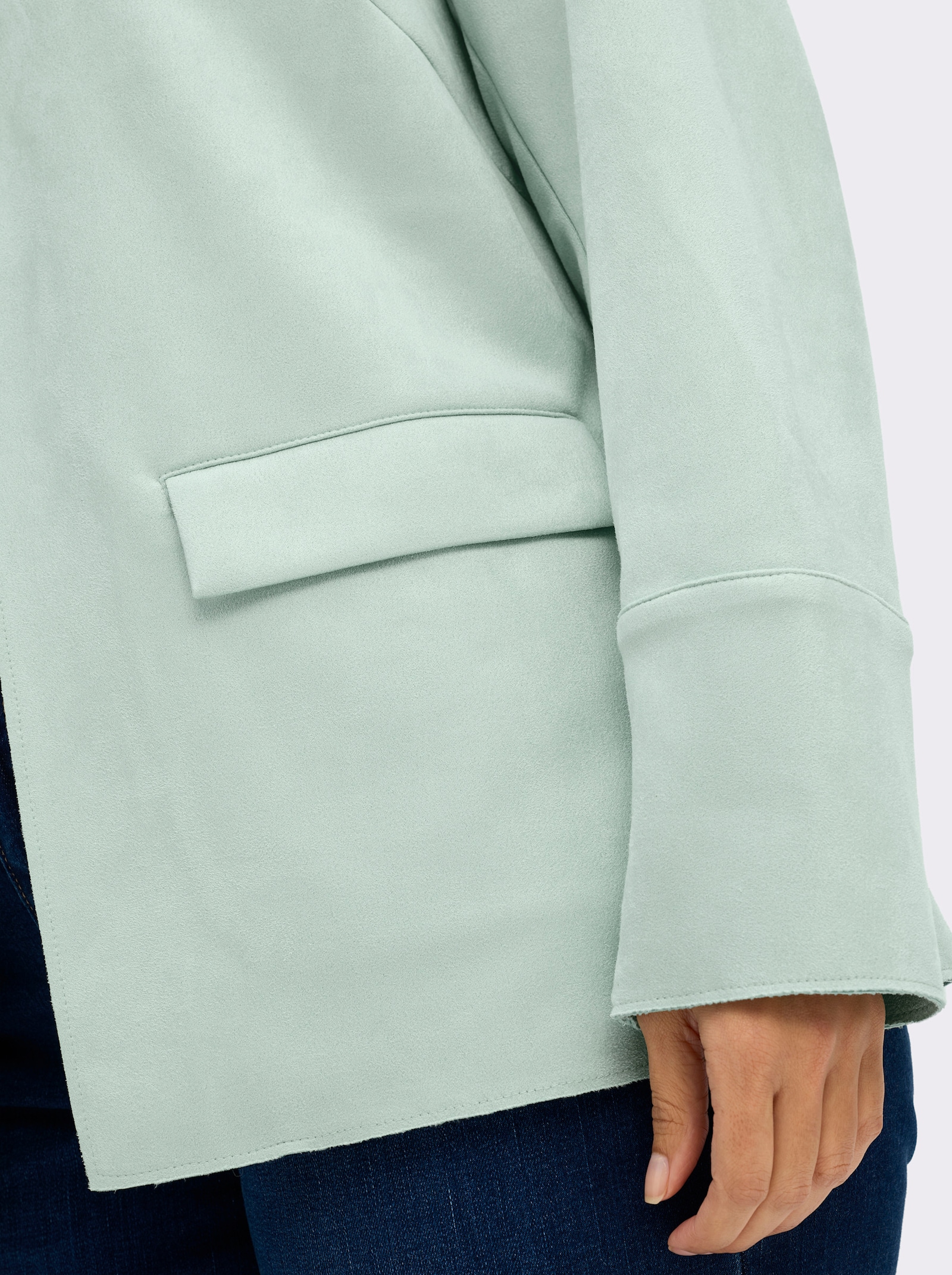 sheego Kurzblazer aus Veloursleder-Imitat - kalkmint