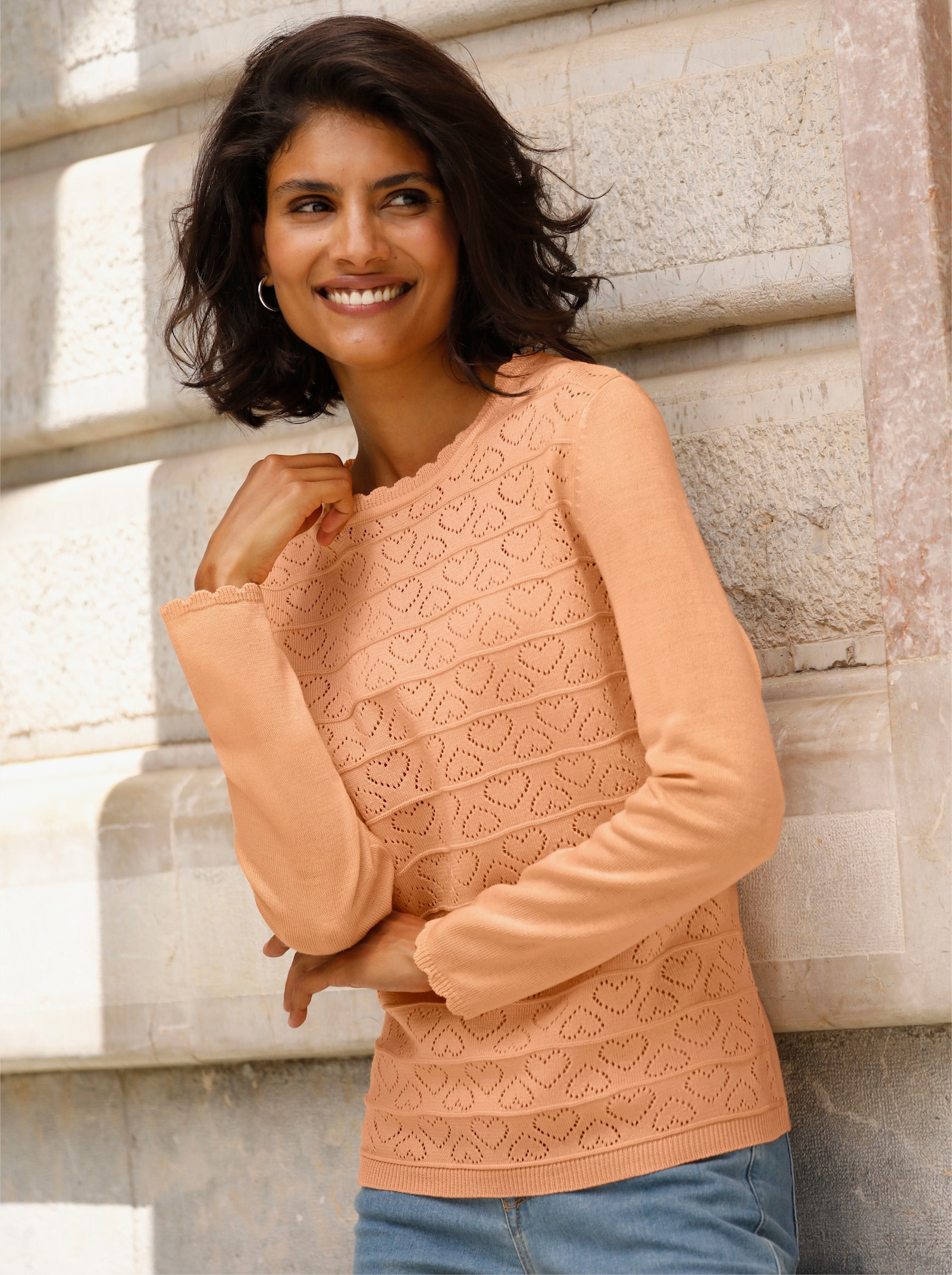 Langarm-Pullover mit Ajour-Herzchen-Muster - apricot